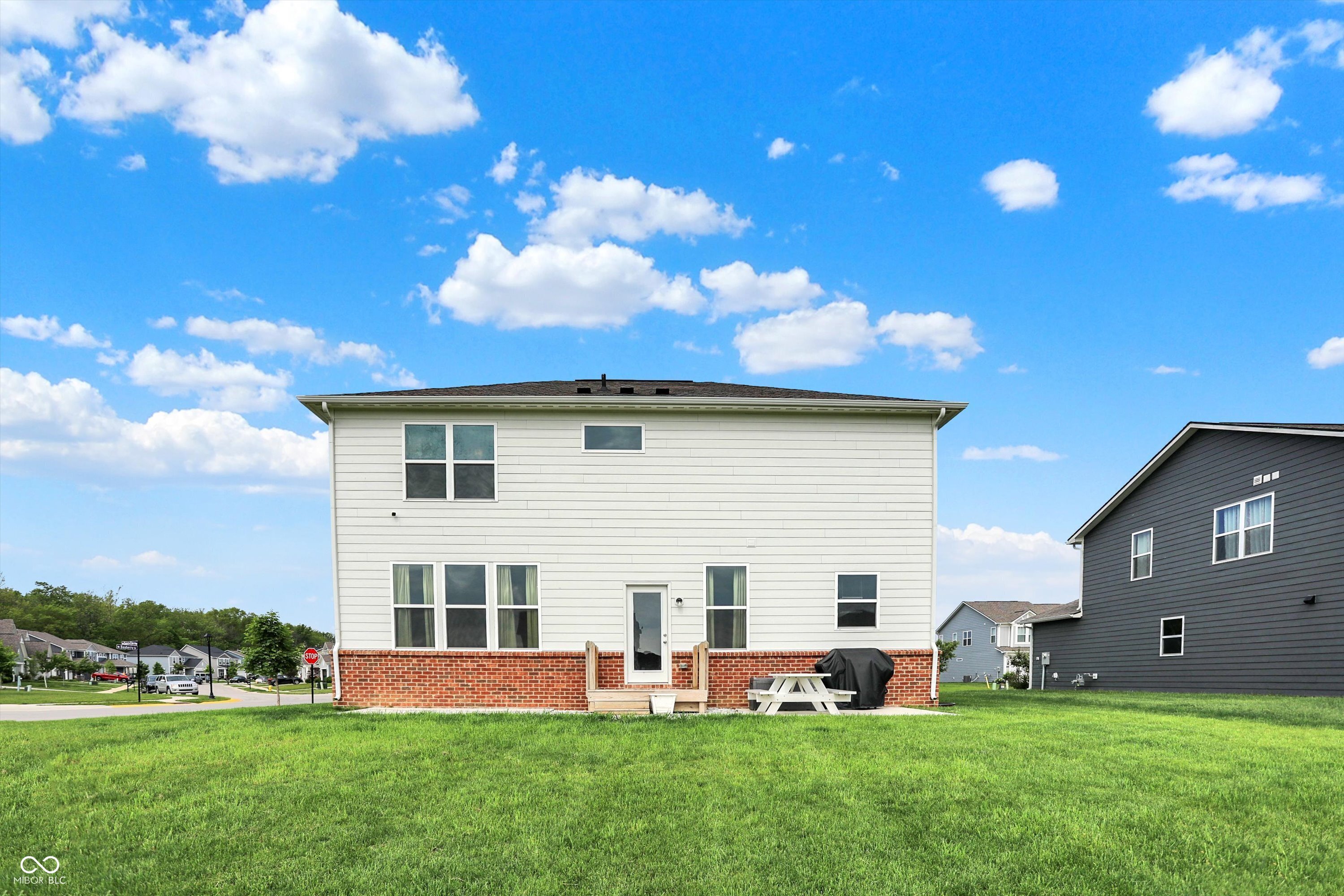 6843 Black Cherry Terrace