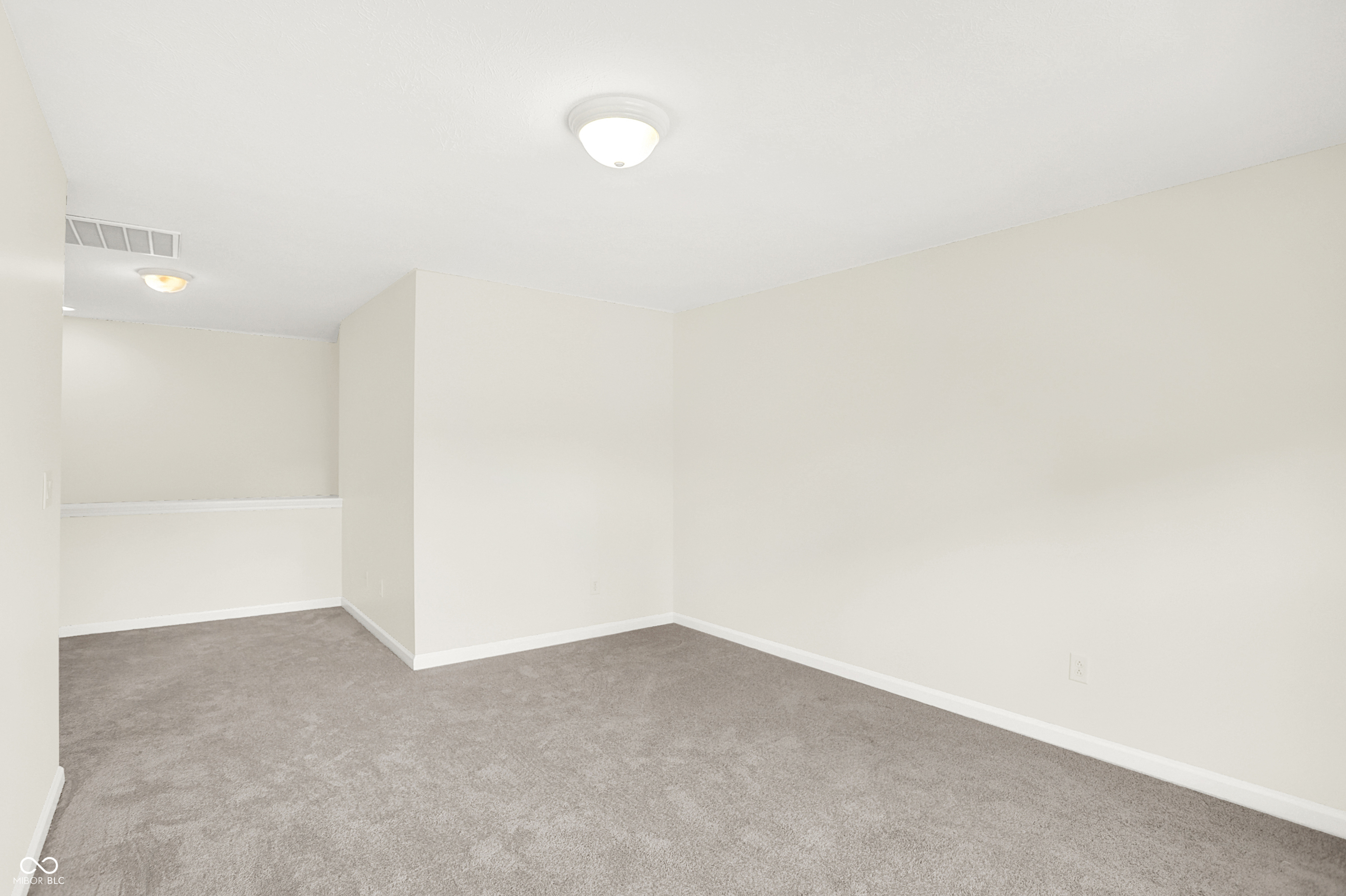 5686 Castor Way