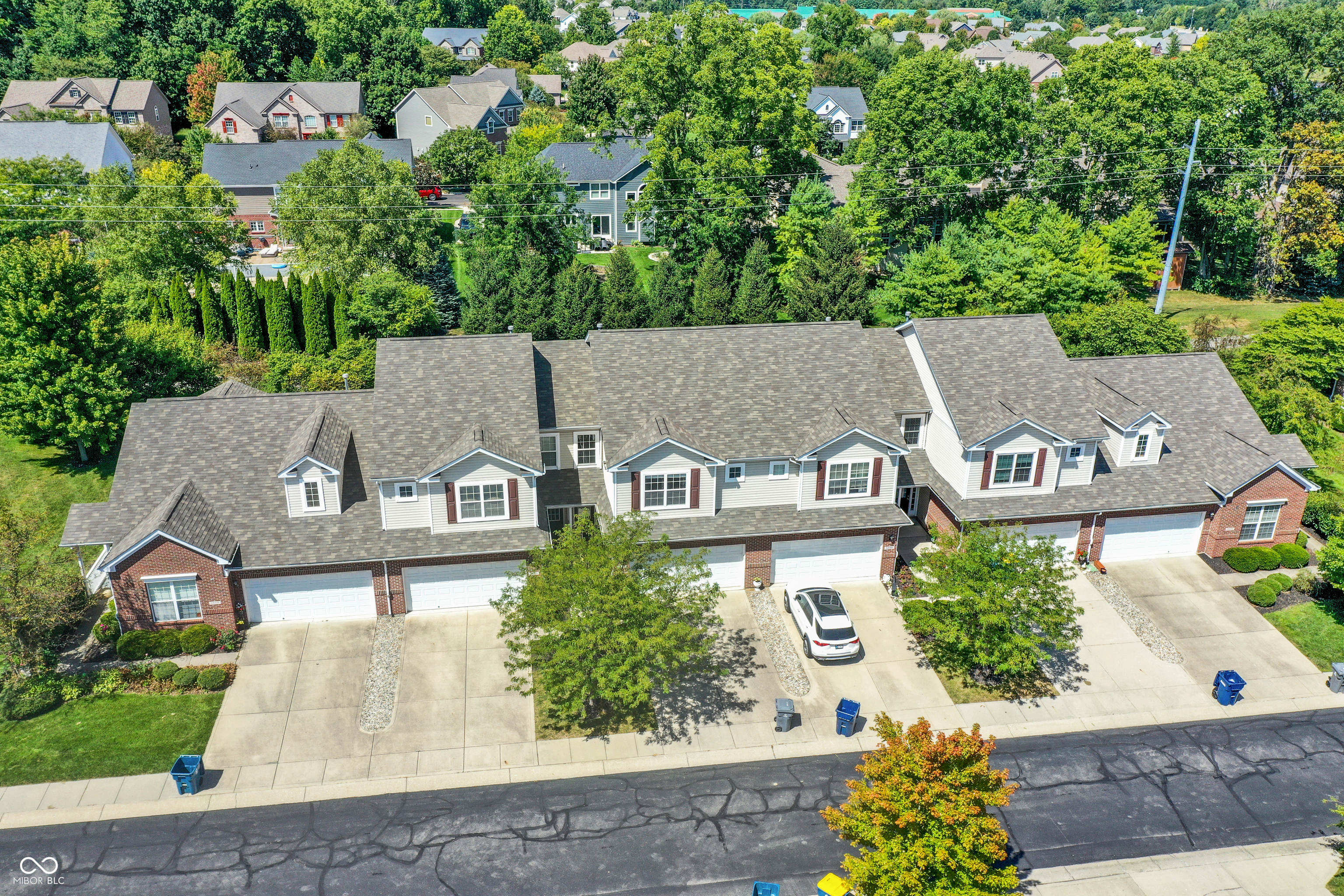 5686 Castor Way