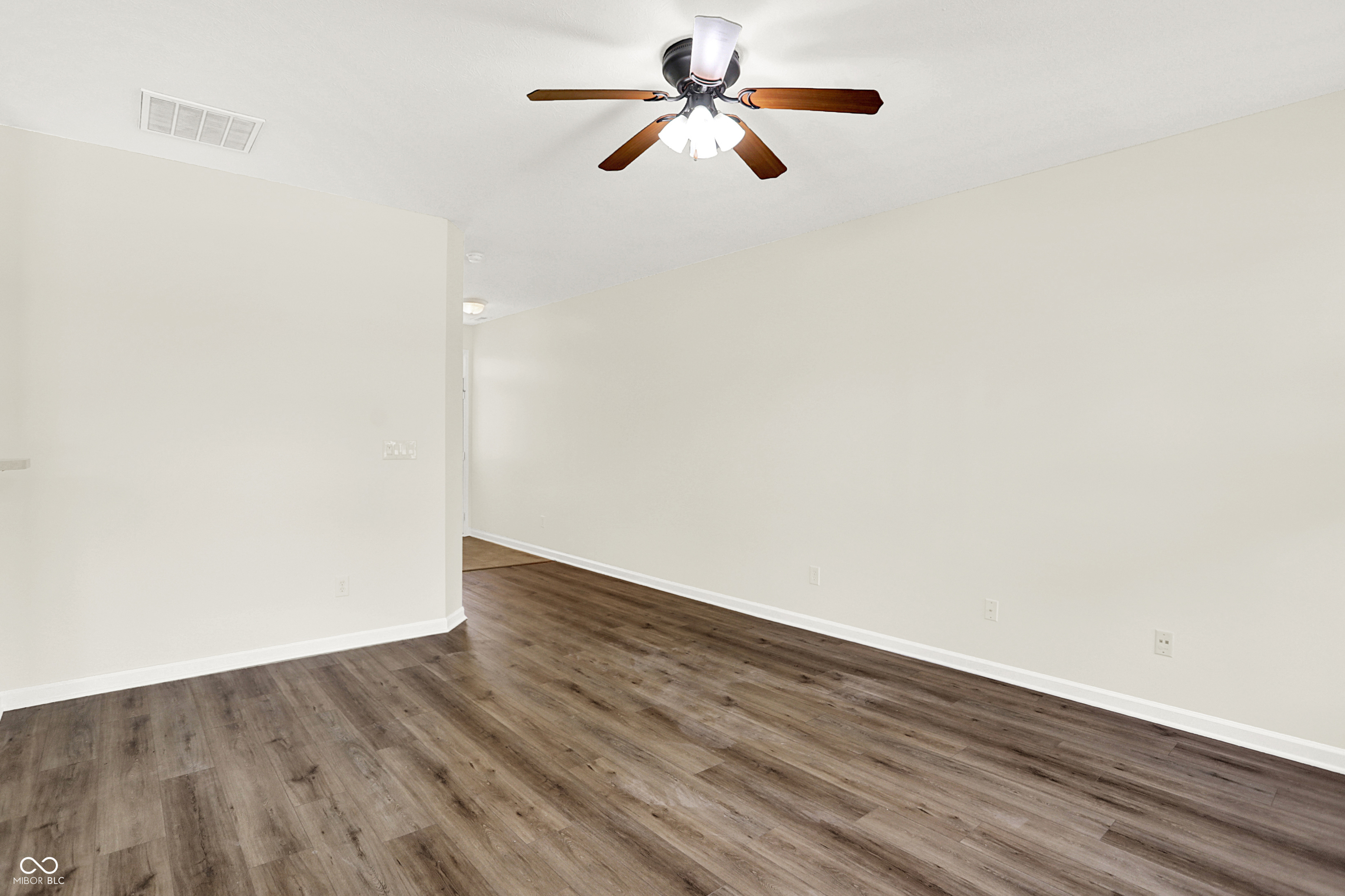 5686 Castor Way