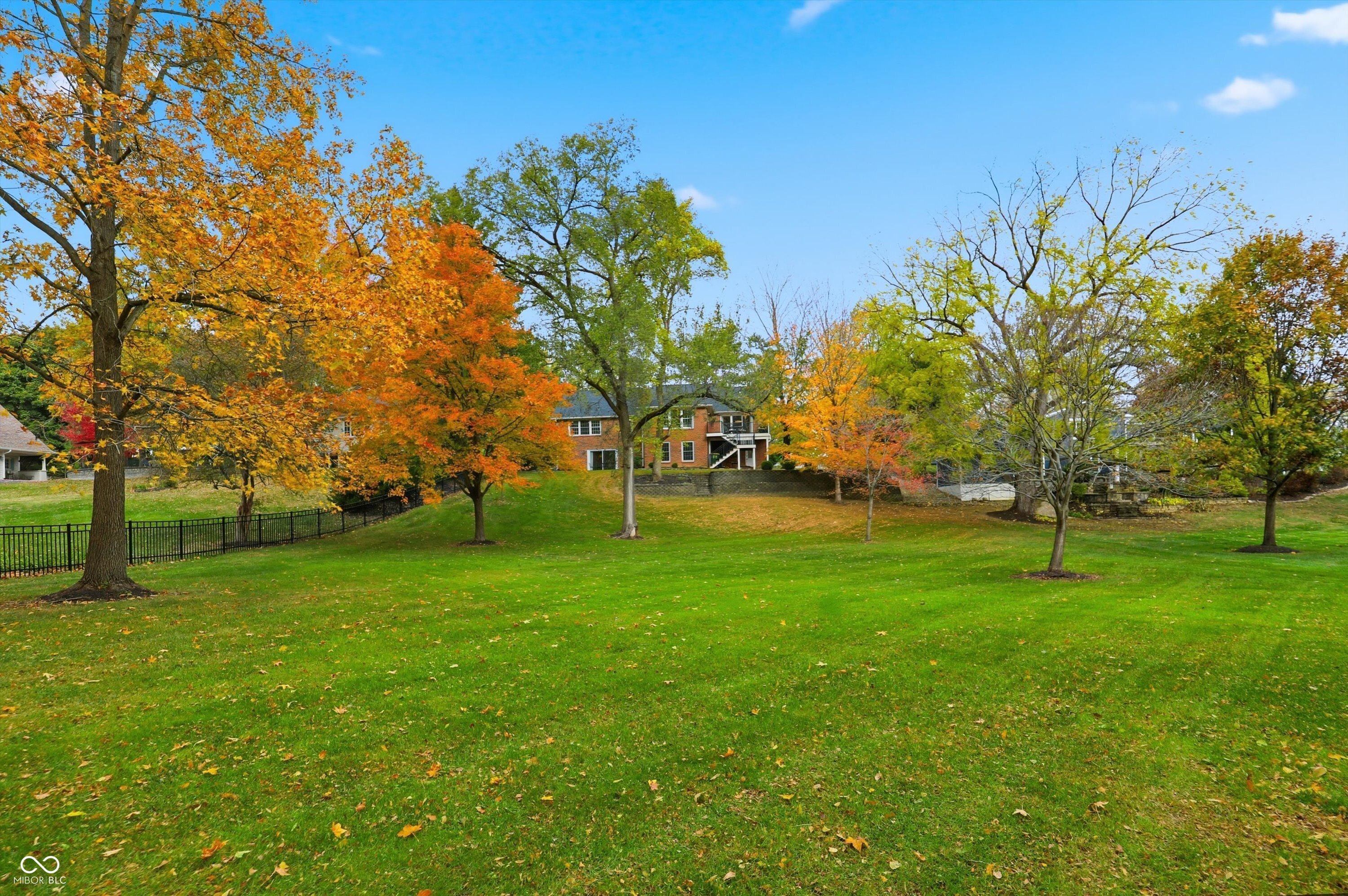 635 Bloor Lane