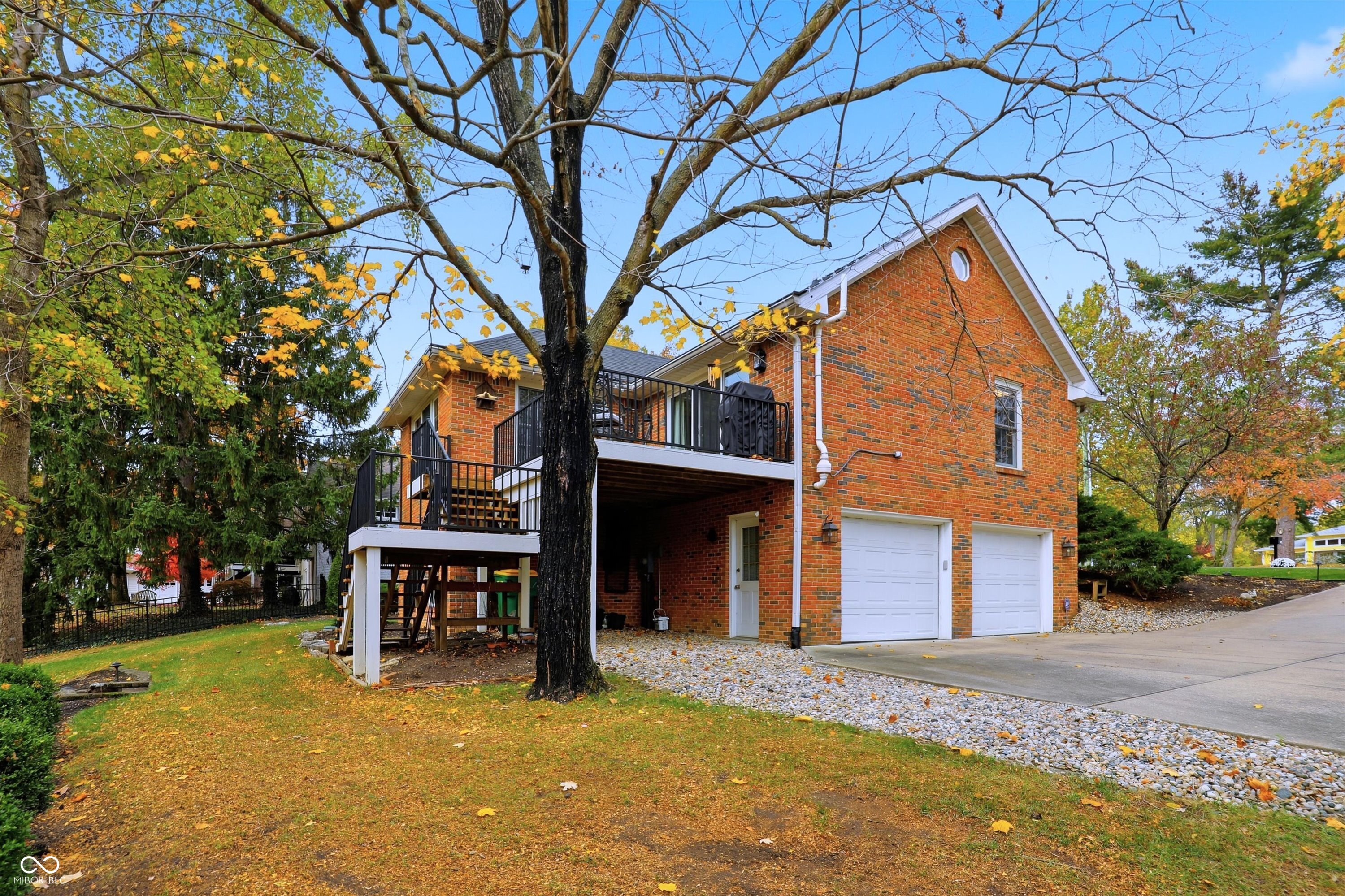 635 Bloor Lane