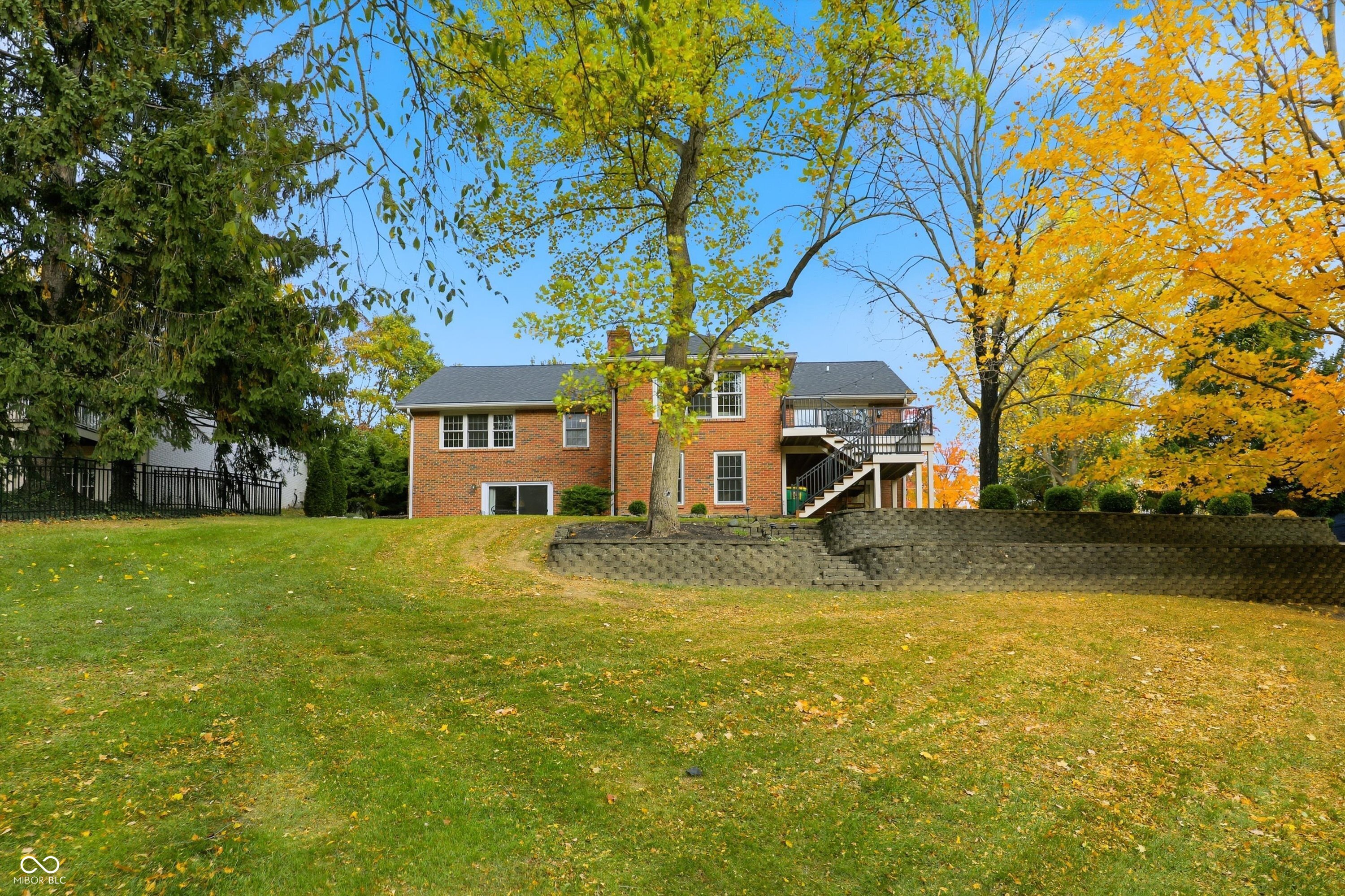 635 Bloor Lane