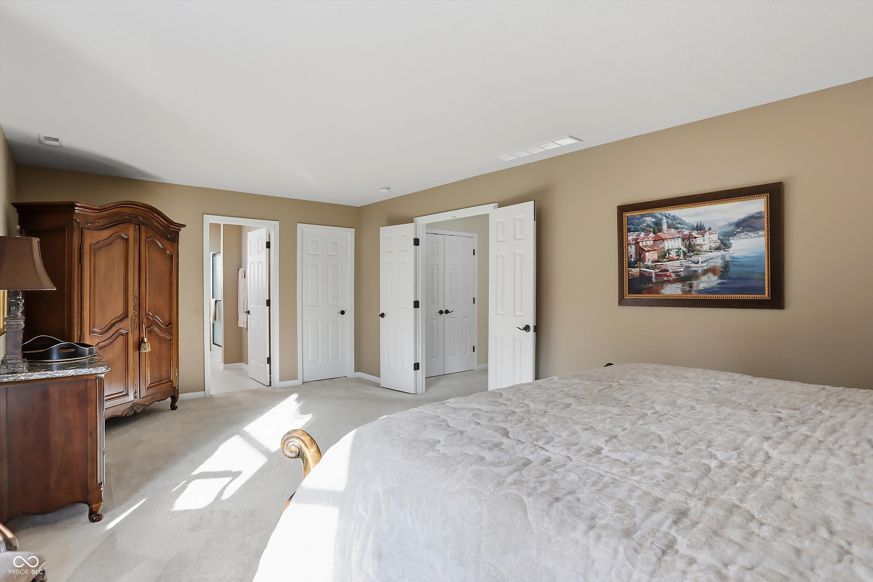 4694 Austin Trace