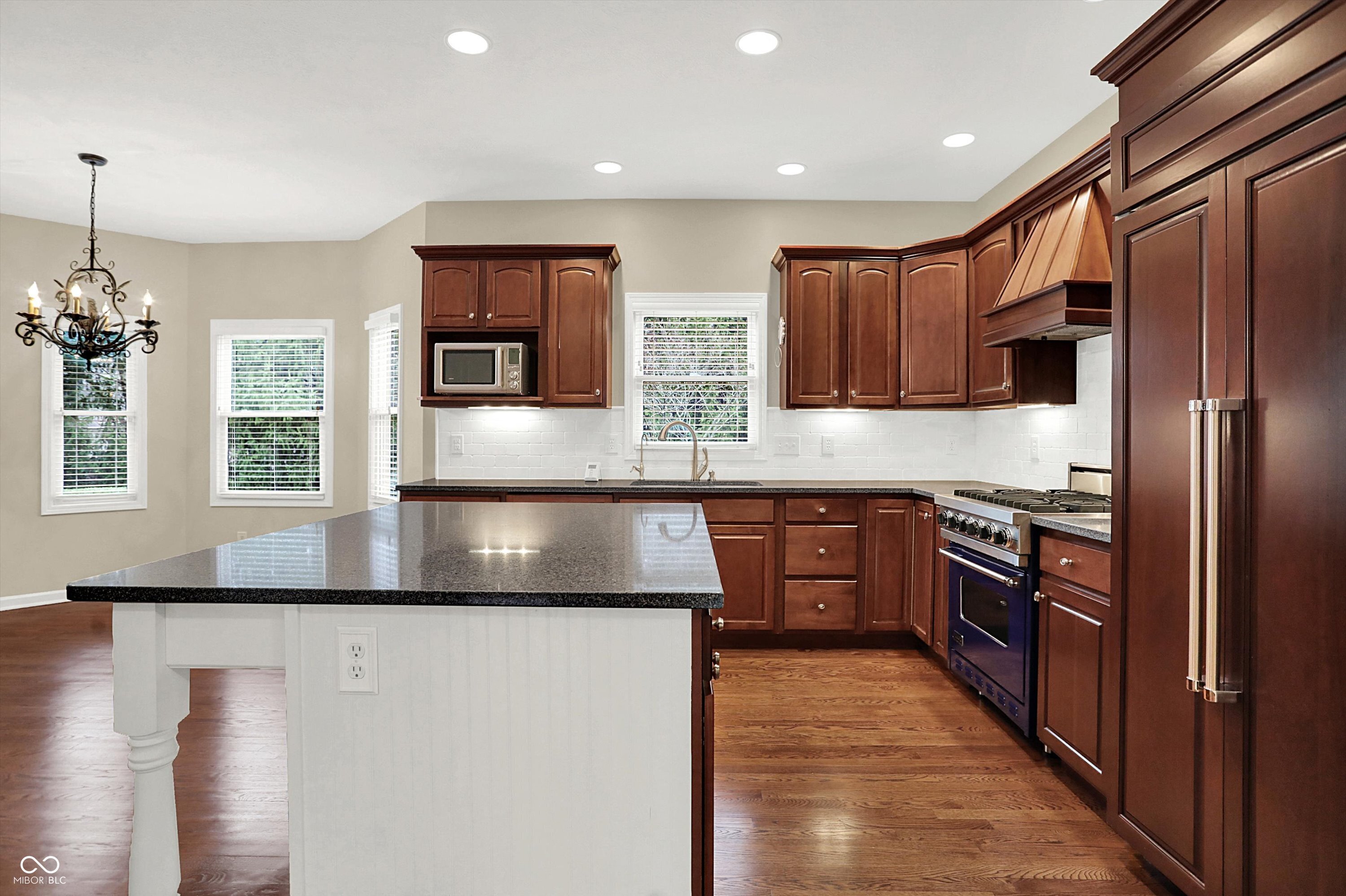 4694 Austin Trace