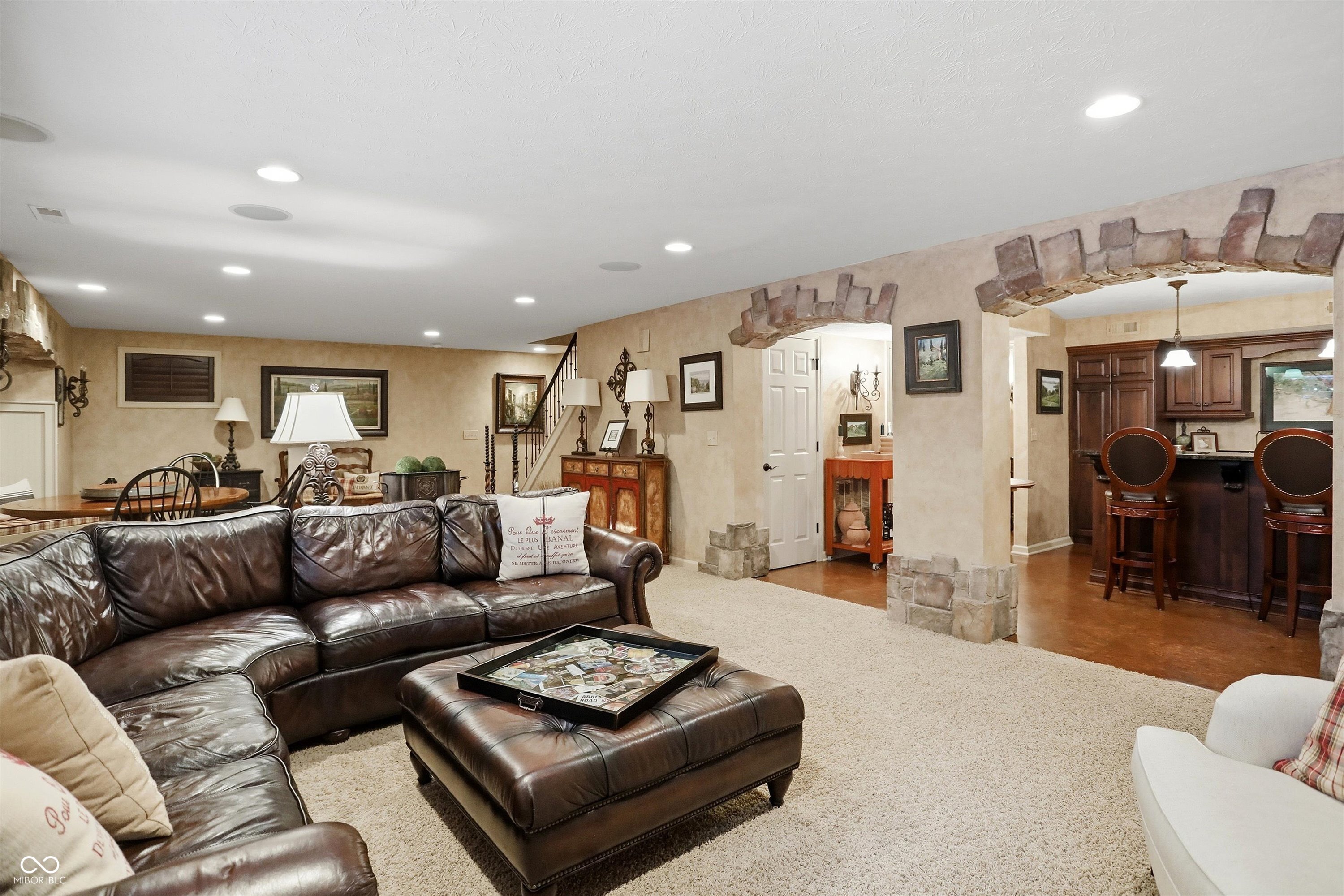 4694 Austin Trace