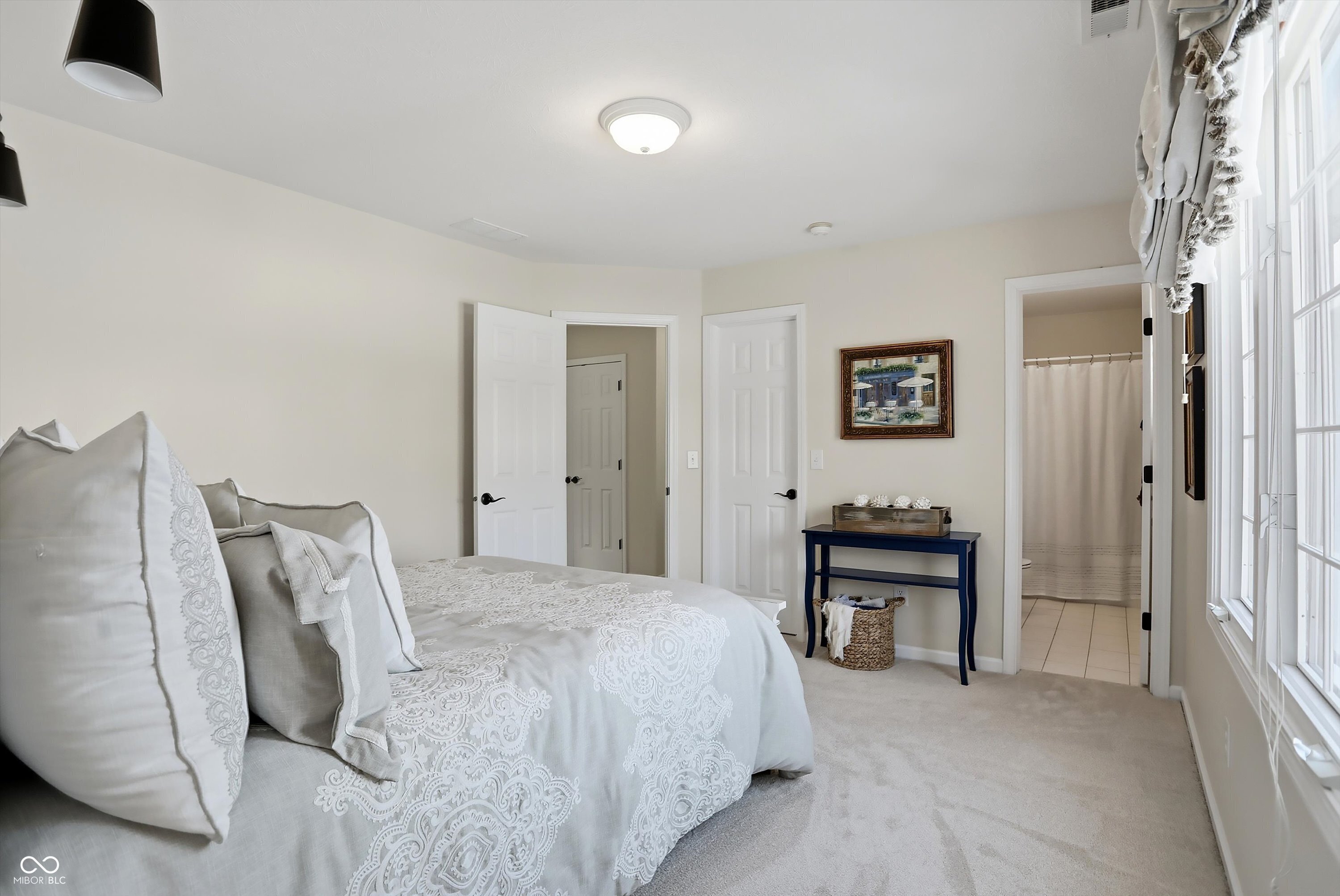 4694 Austin Trace