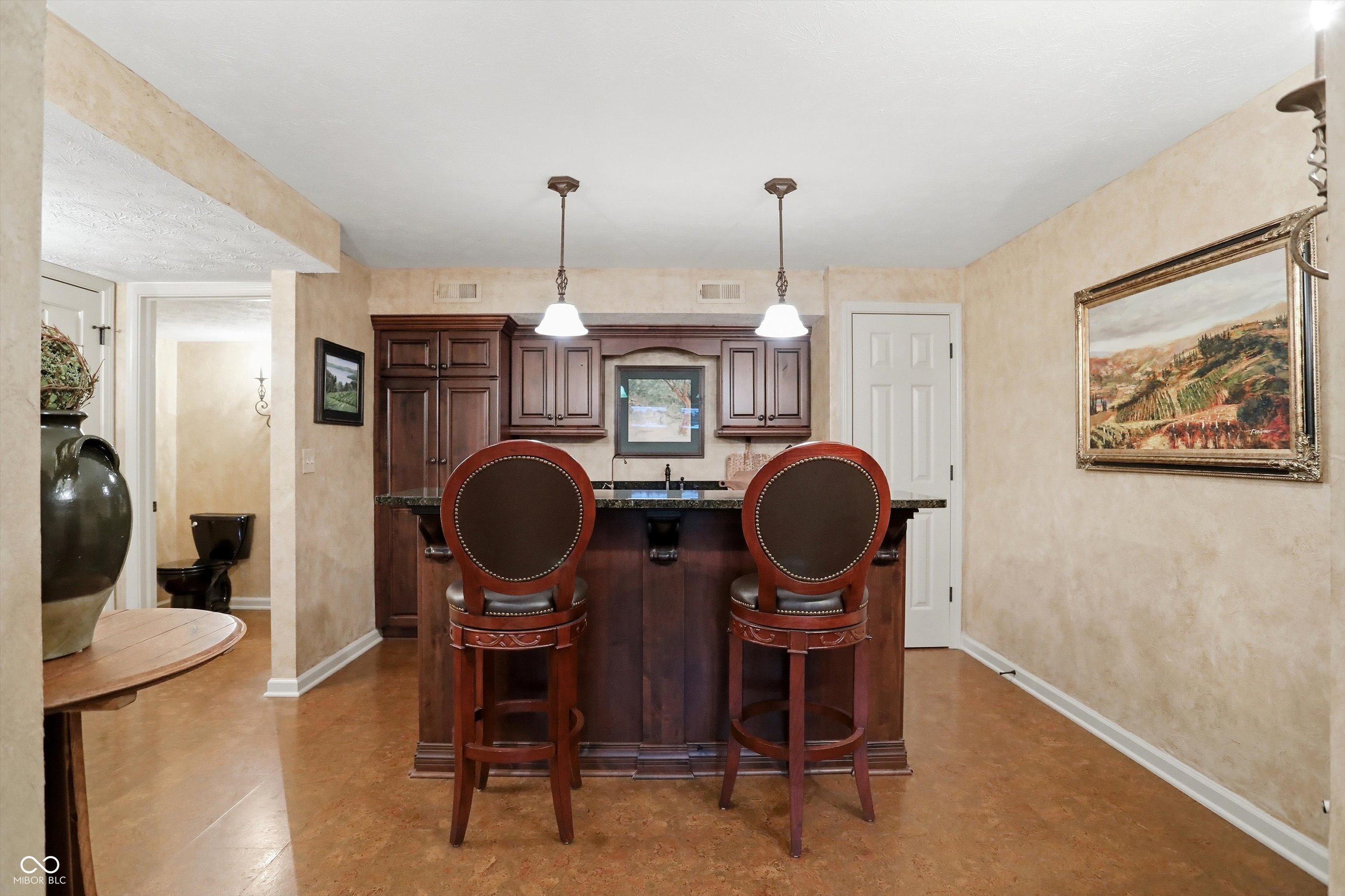 4694 Austin Trace