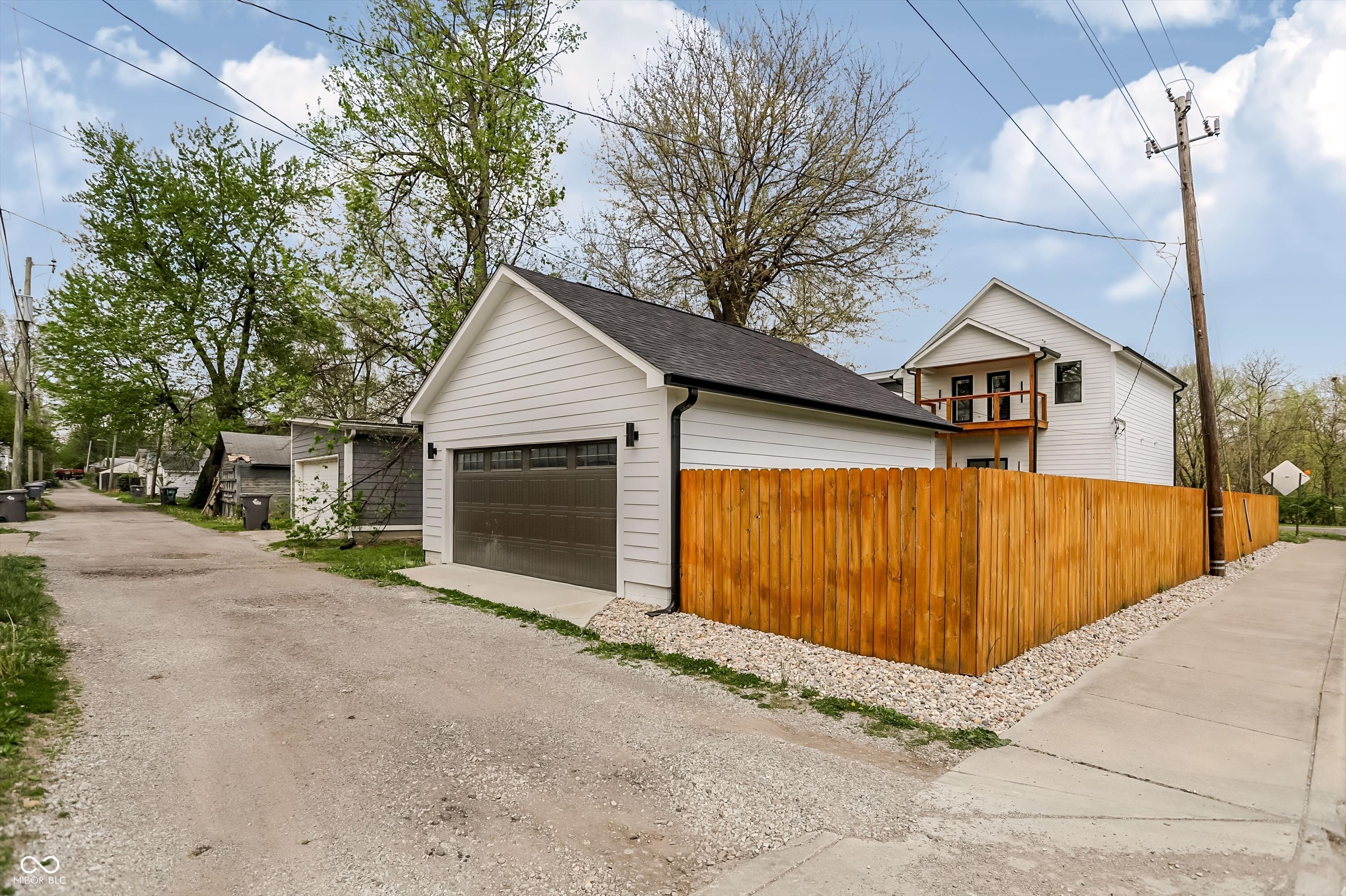 1454 Laurel Street