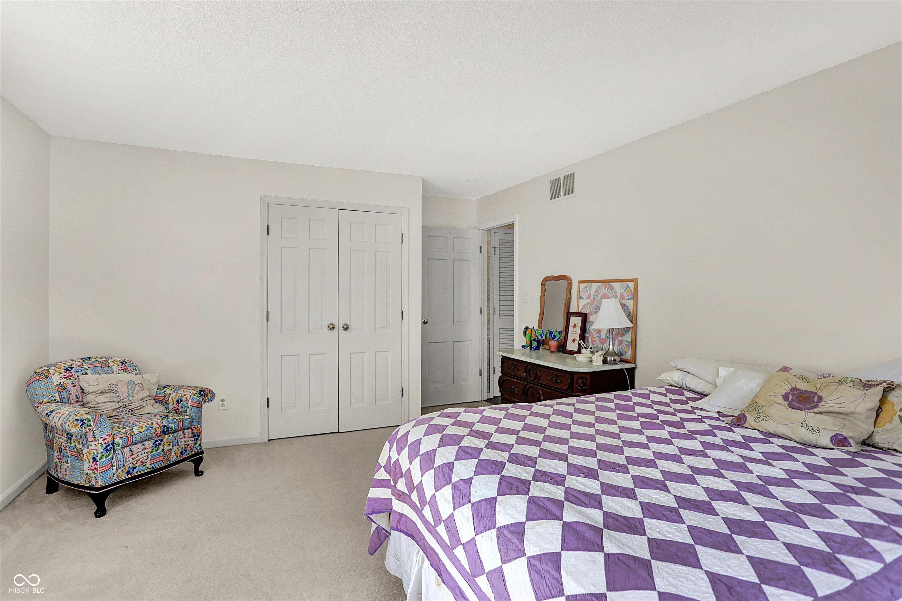 80 Williamsburg Court