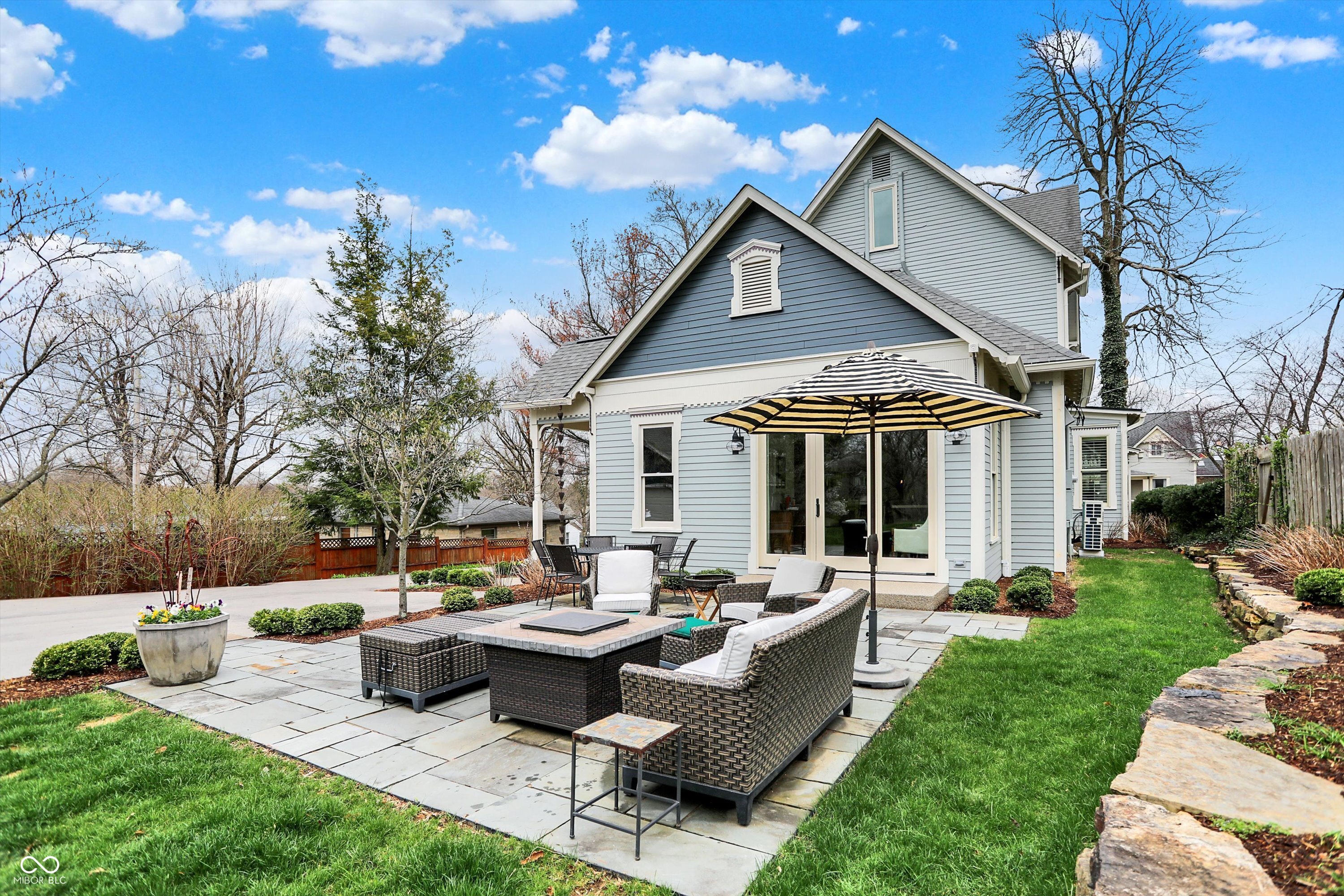 450 W Ash Street