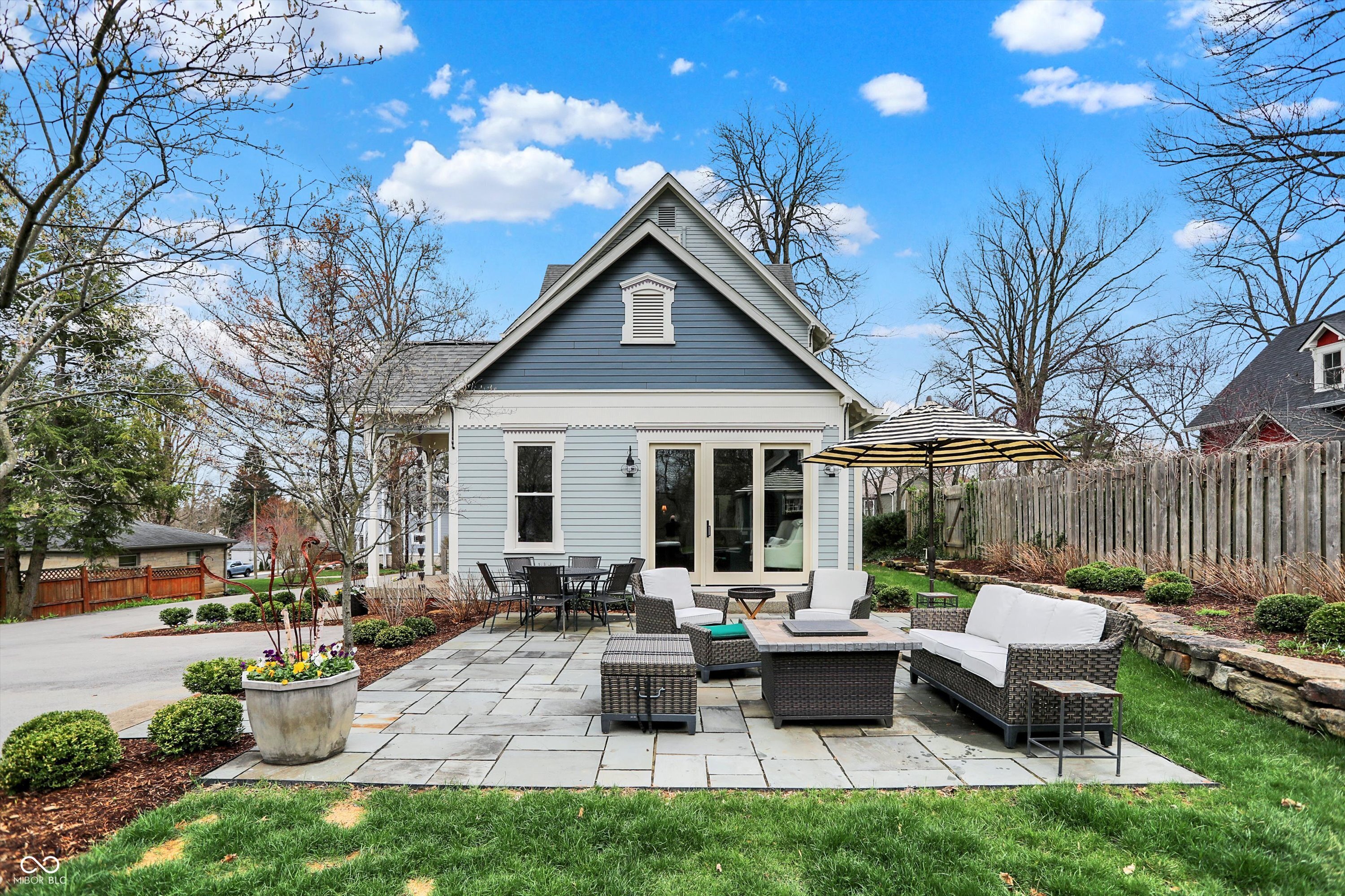 450 W Ash Street