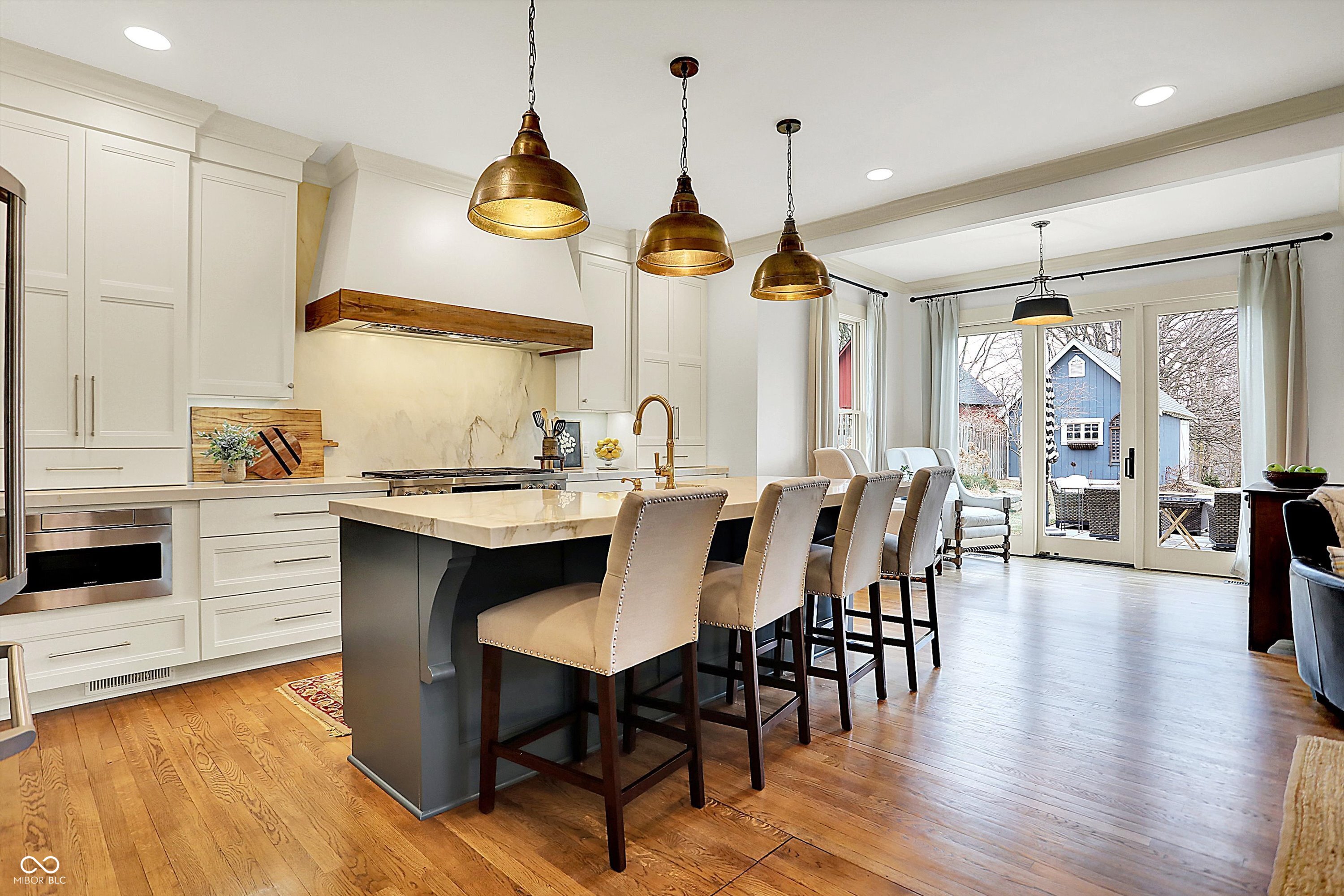 450 W Ash Street