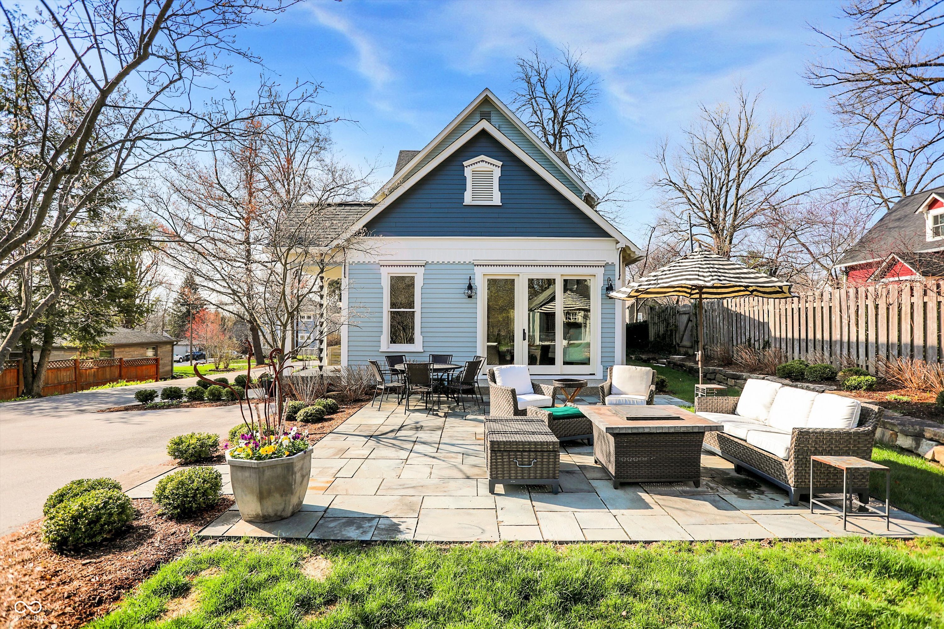 450 W Ash Street