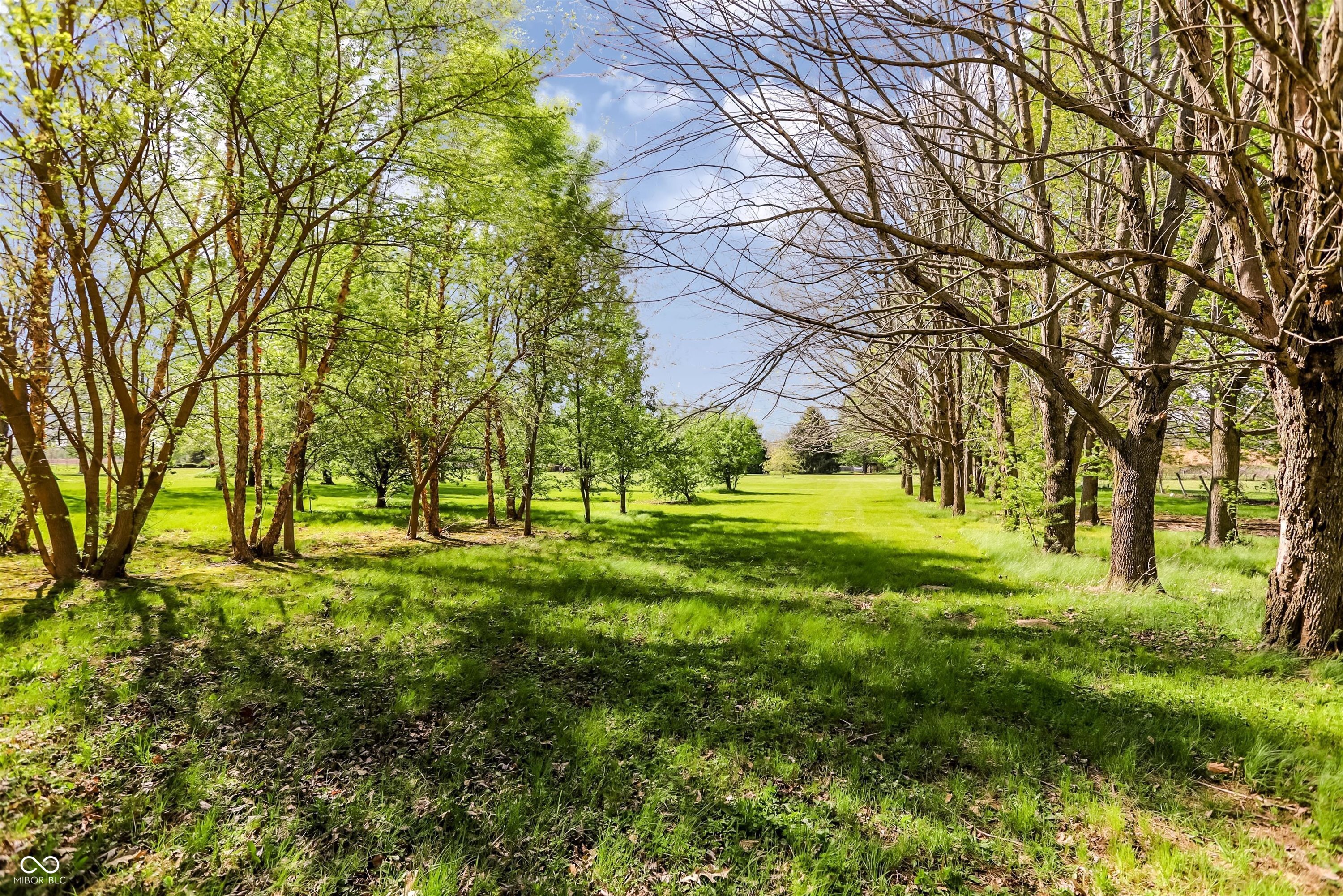 22767 State Road 37 N