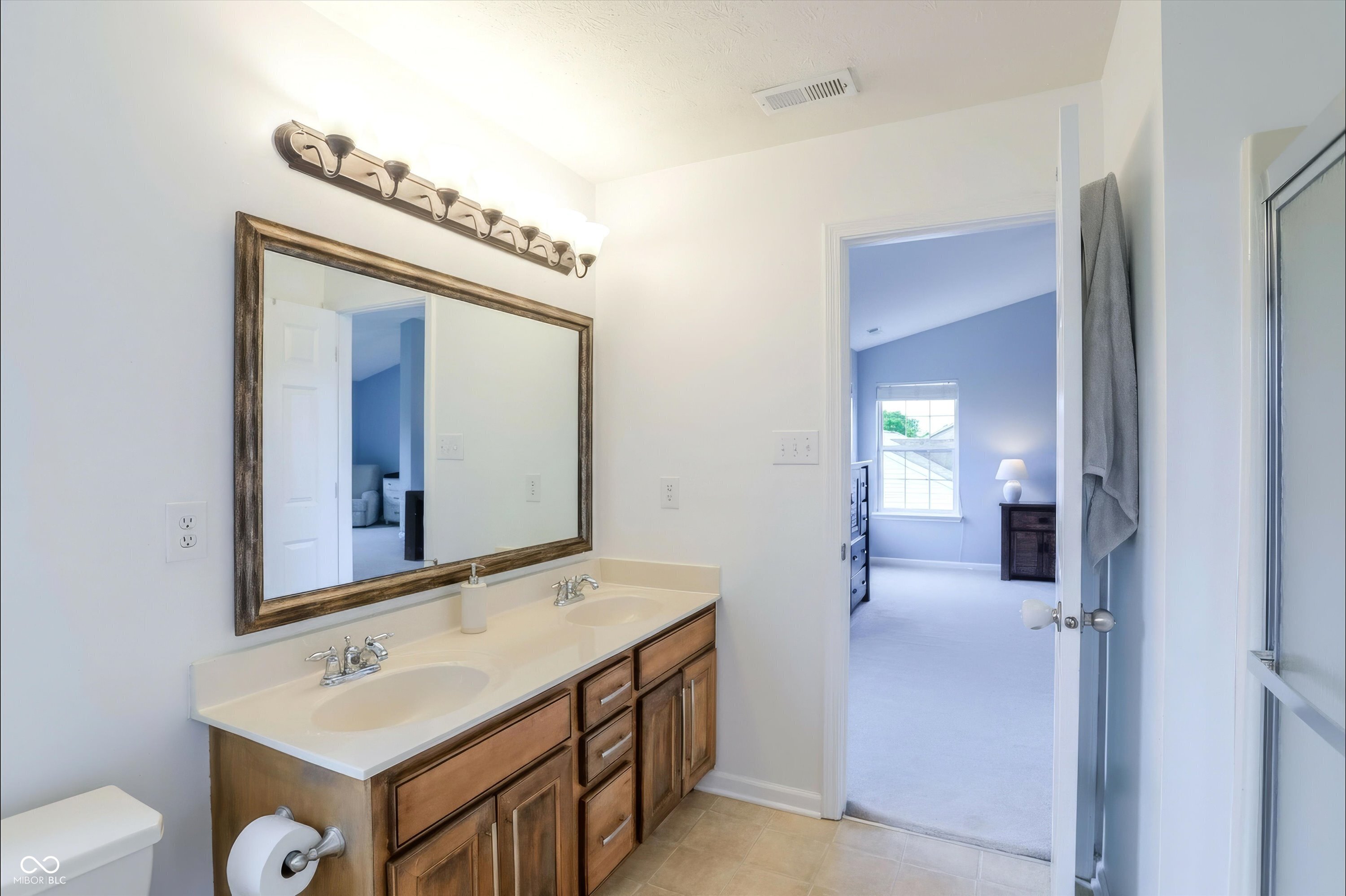 11279 Niagara Drive
