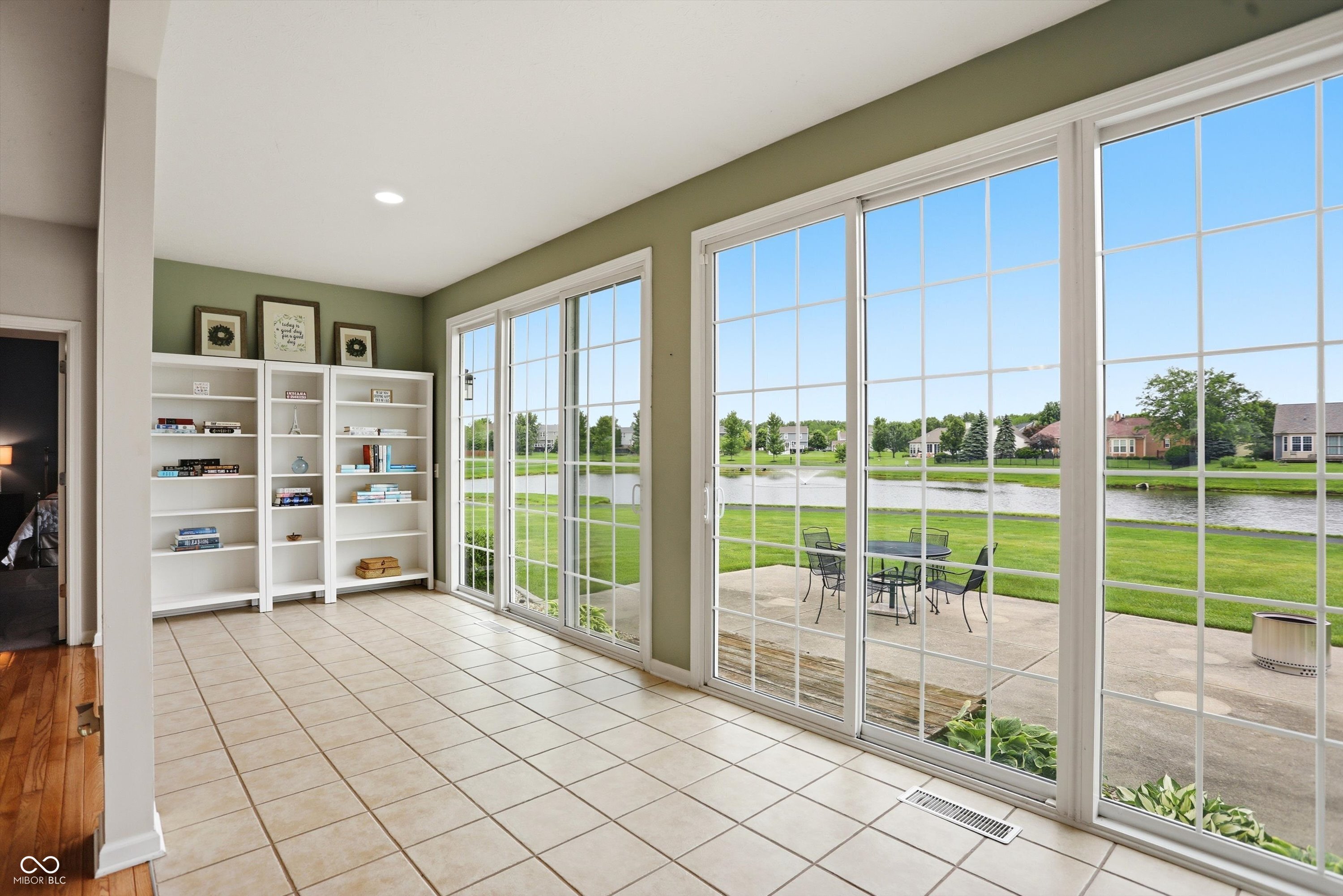 1720 Harris Hawk Court