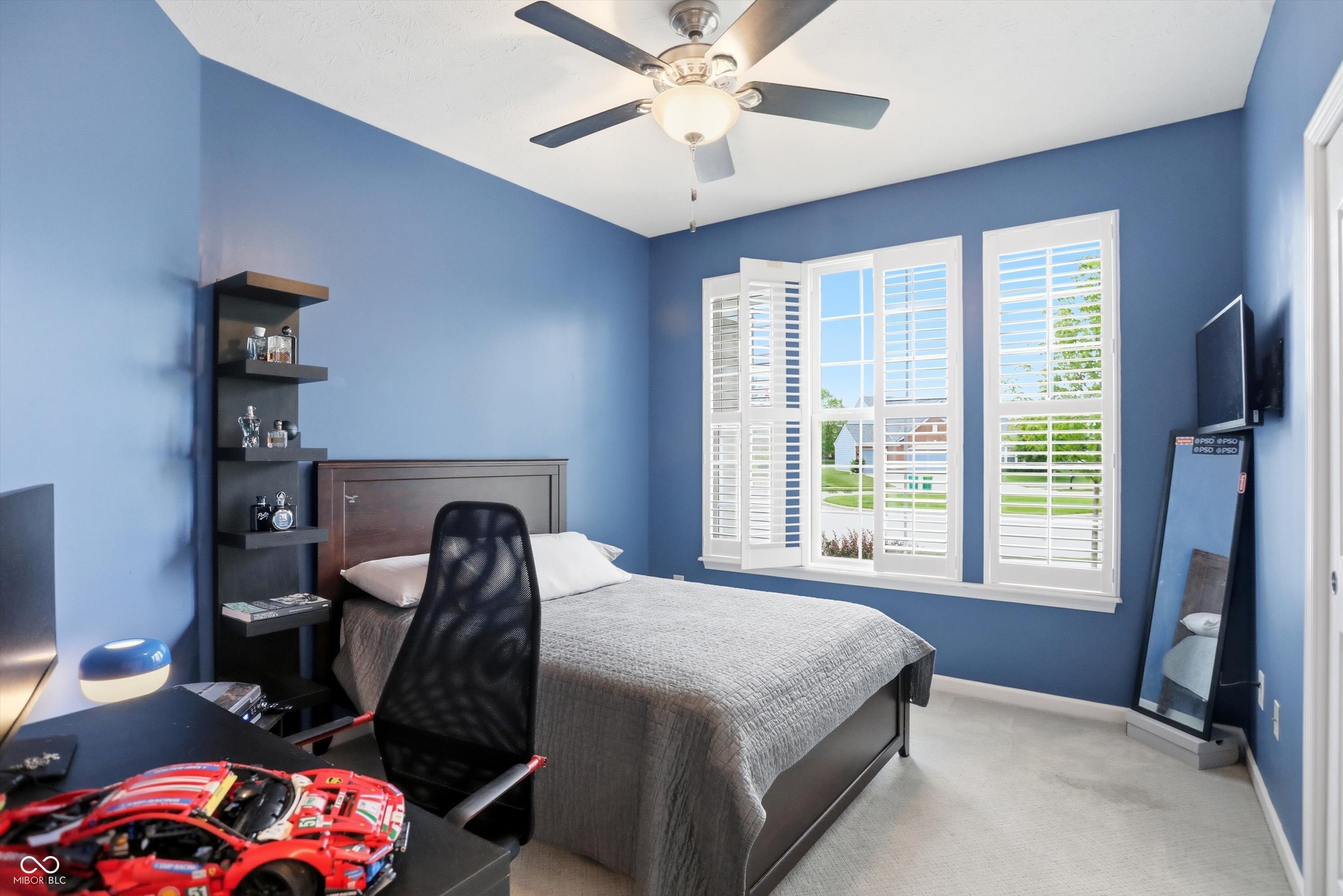 1720 Harris Hawk Court