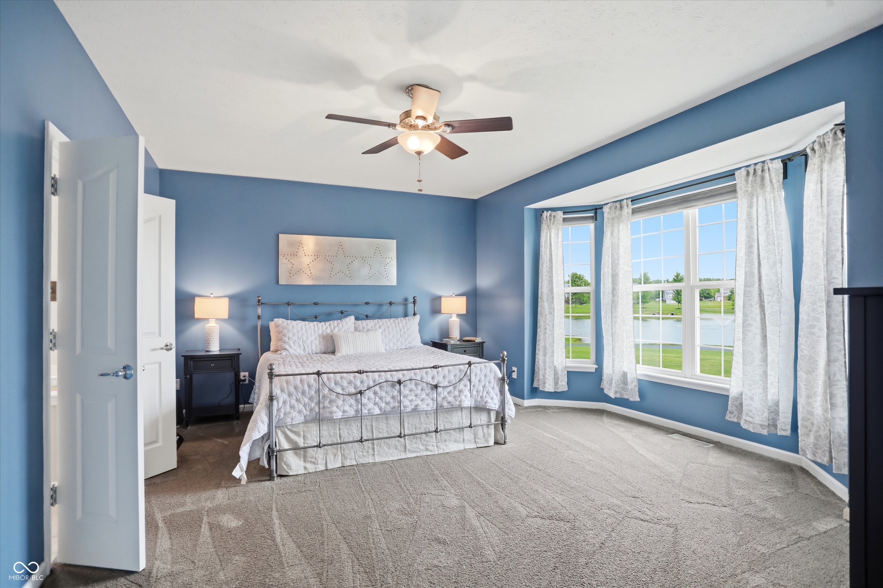 1720 Harris Hawk Court