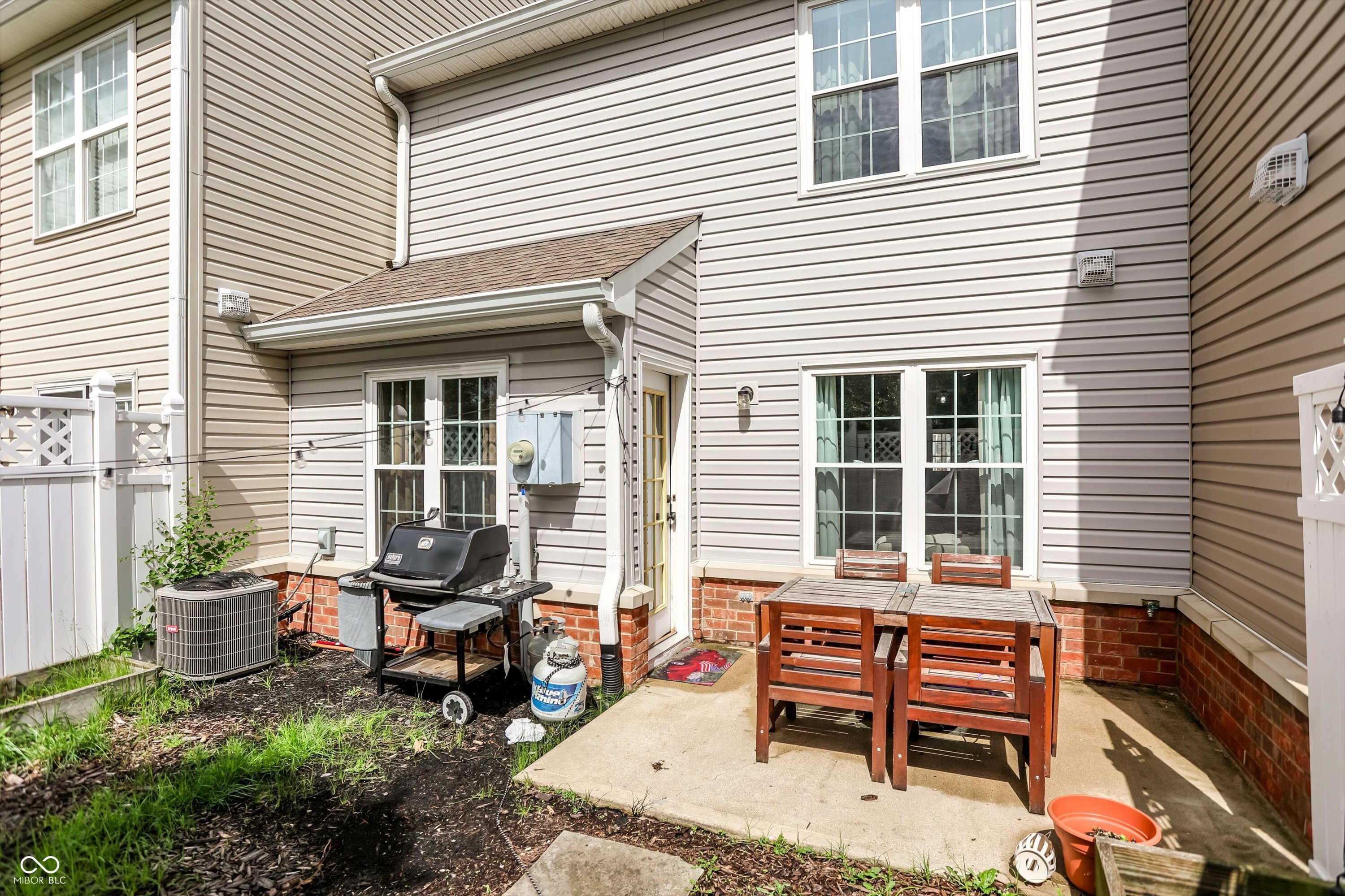 543 Crawford Drive