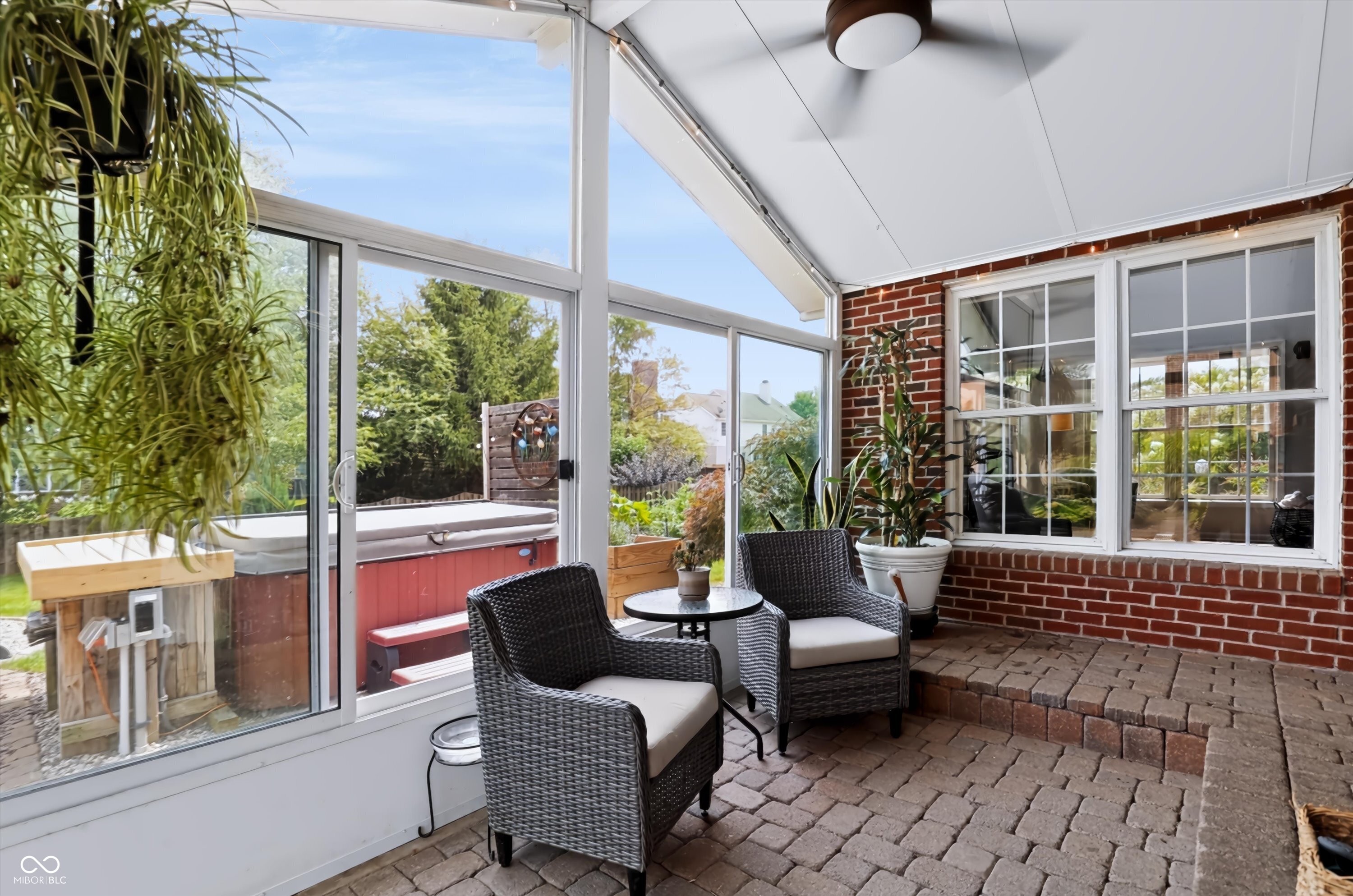 7855 Highland Park Drive