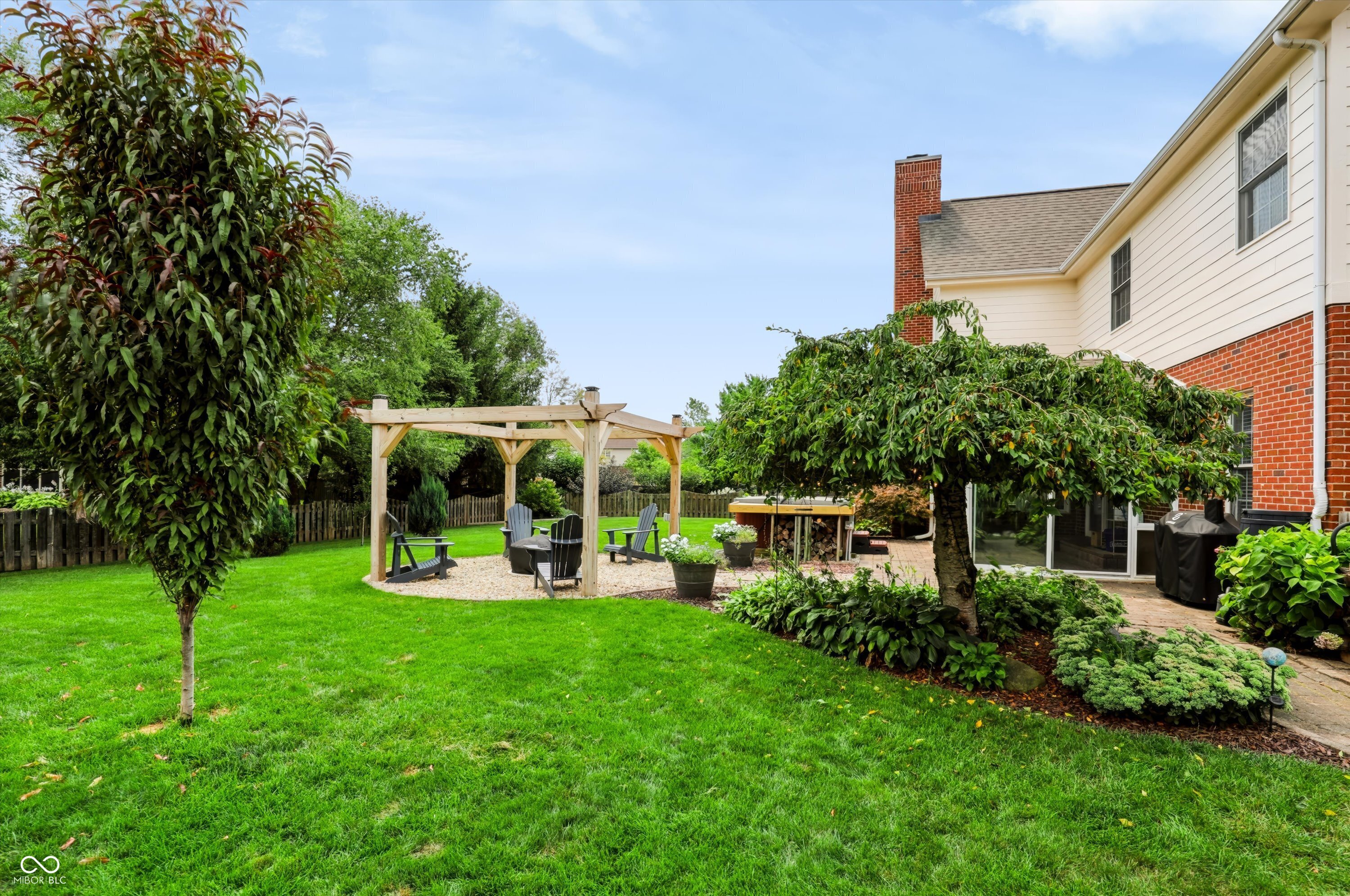 7855 Highland Park Drive