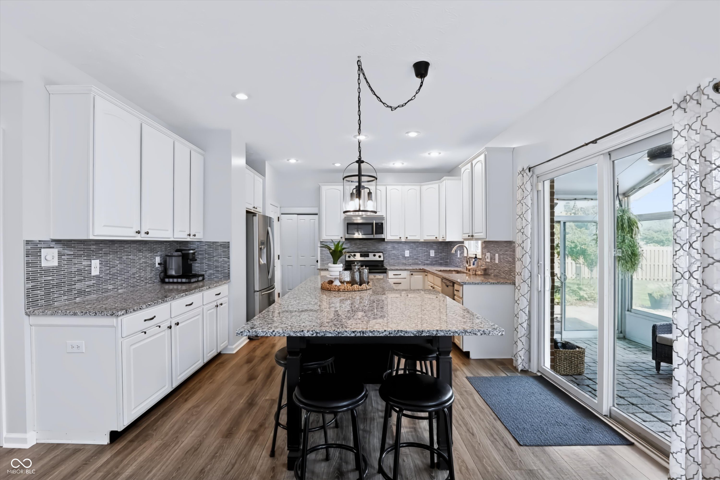 7855 Highland Park Drive