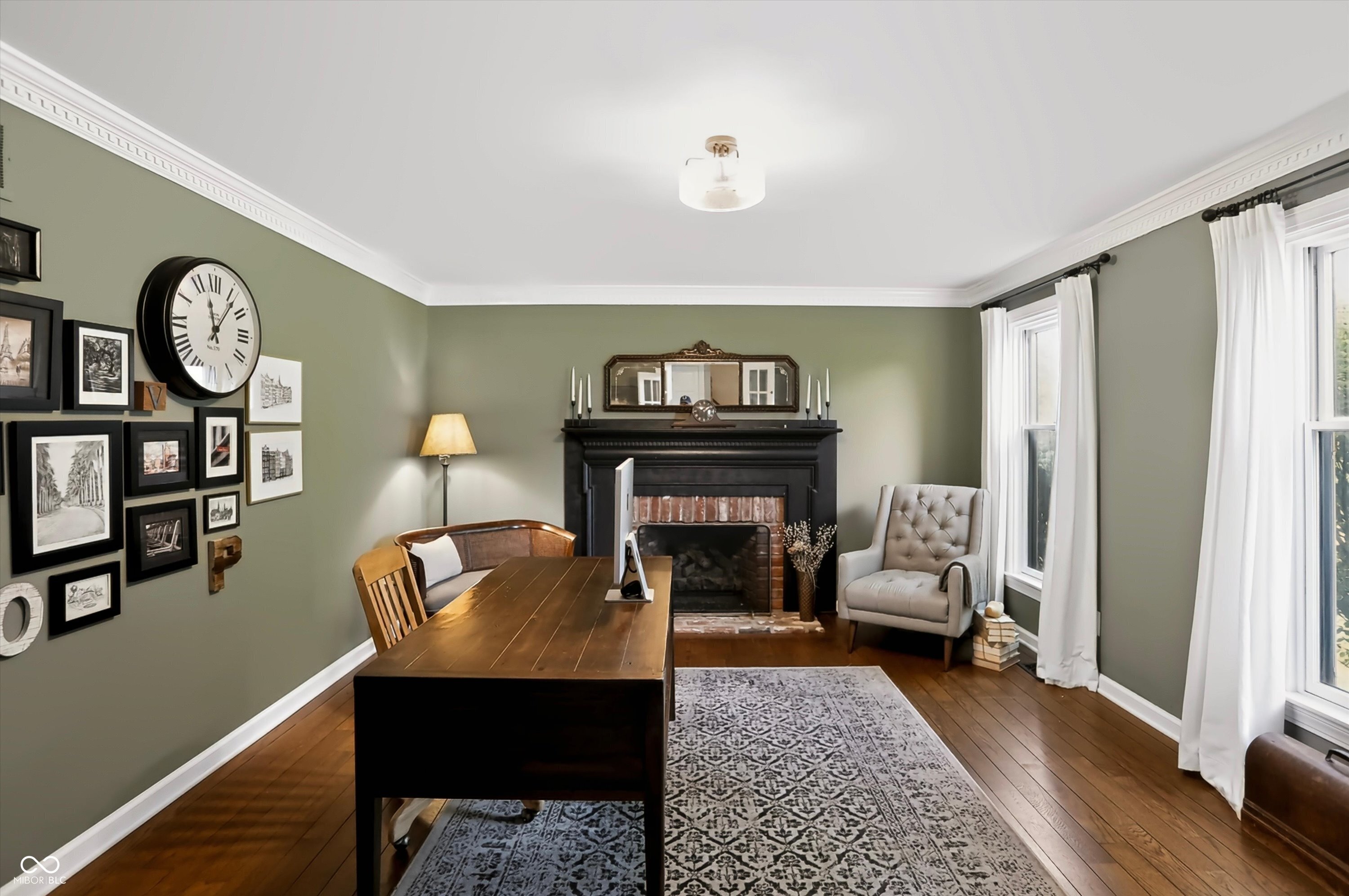 1210 Governors Lane