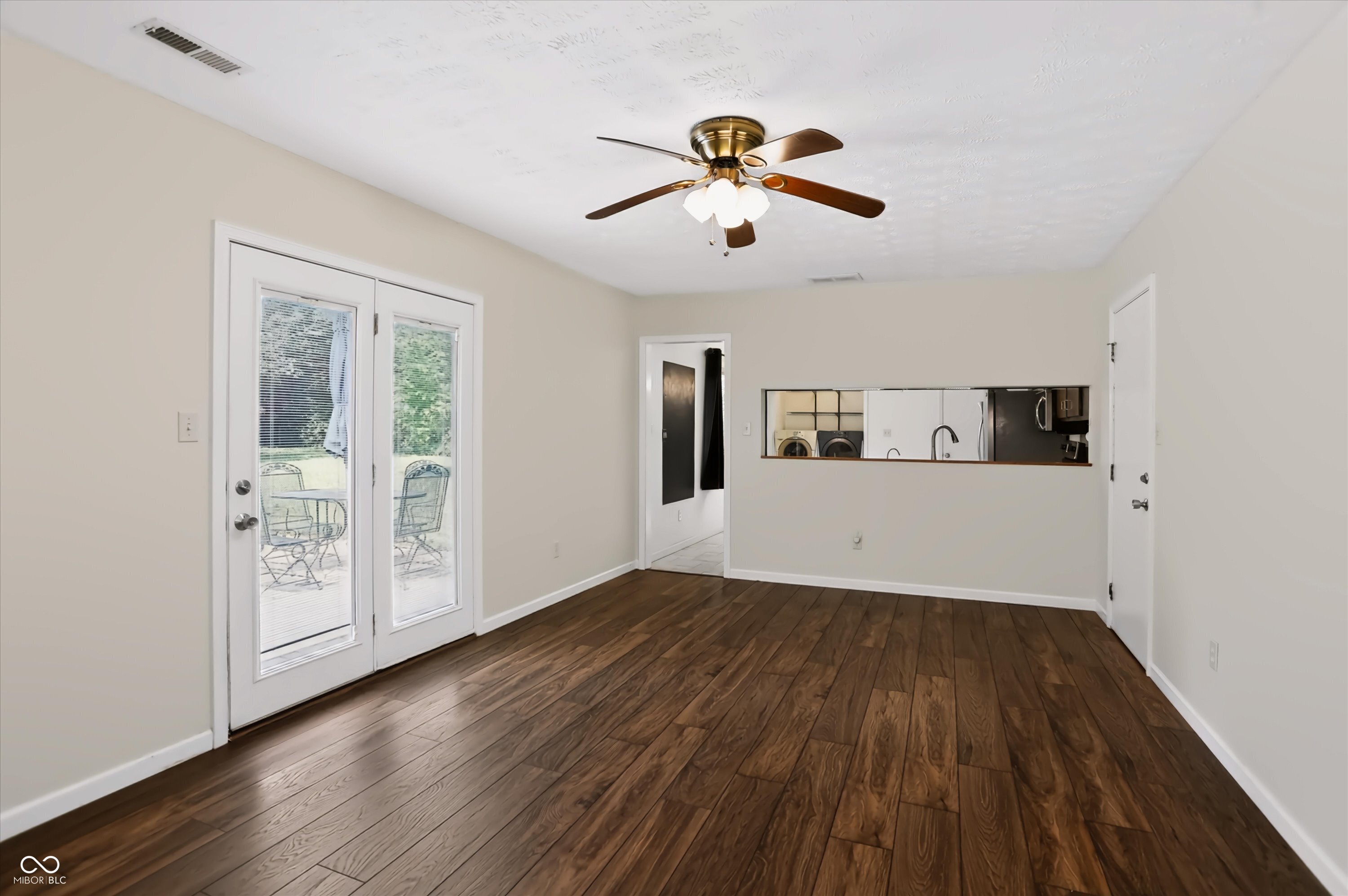 1384 Countryside Lane