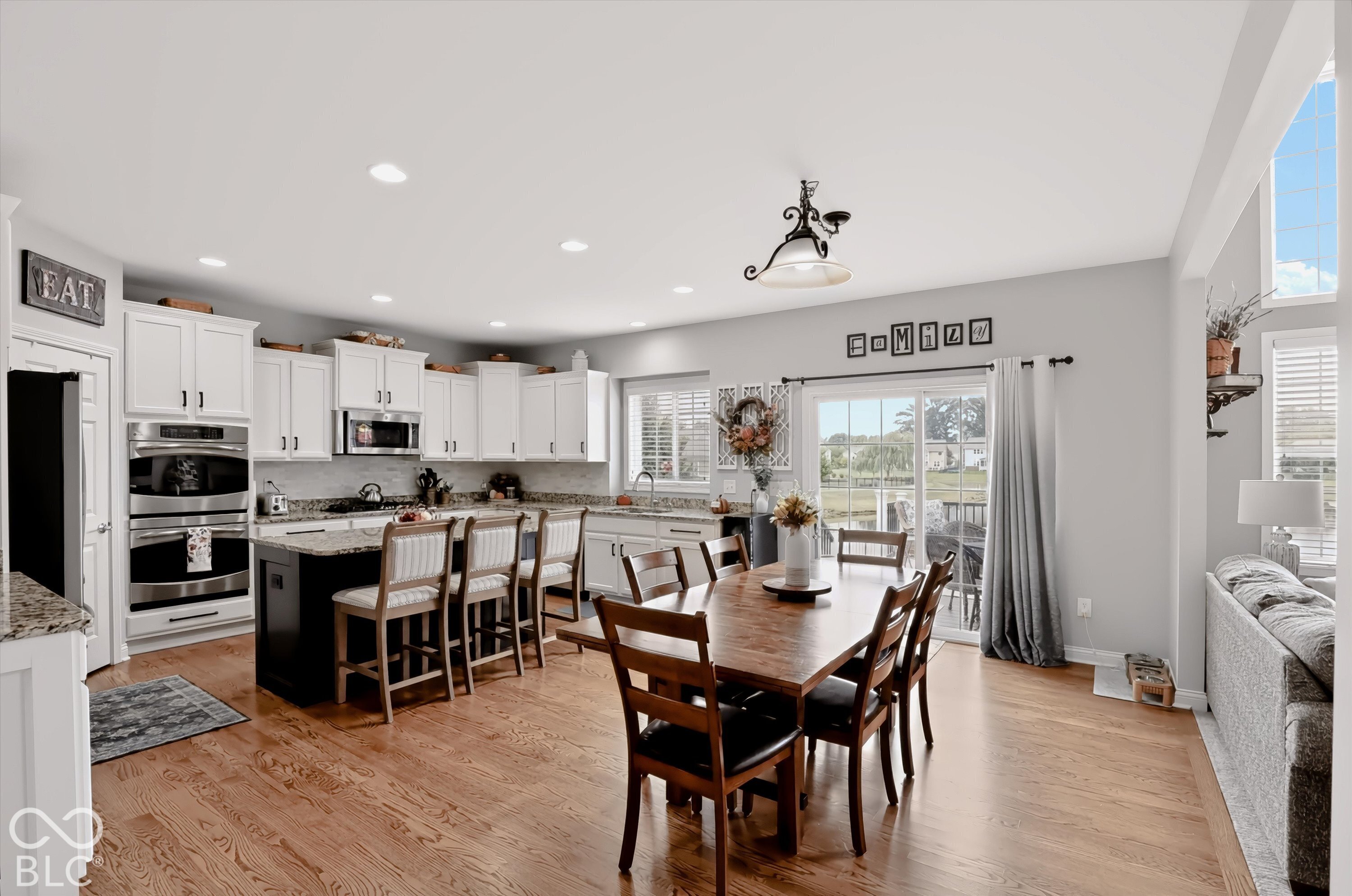 8856 Spring Violet Place