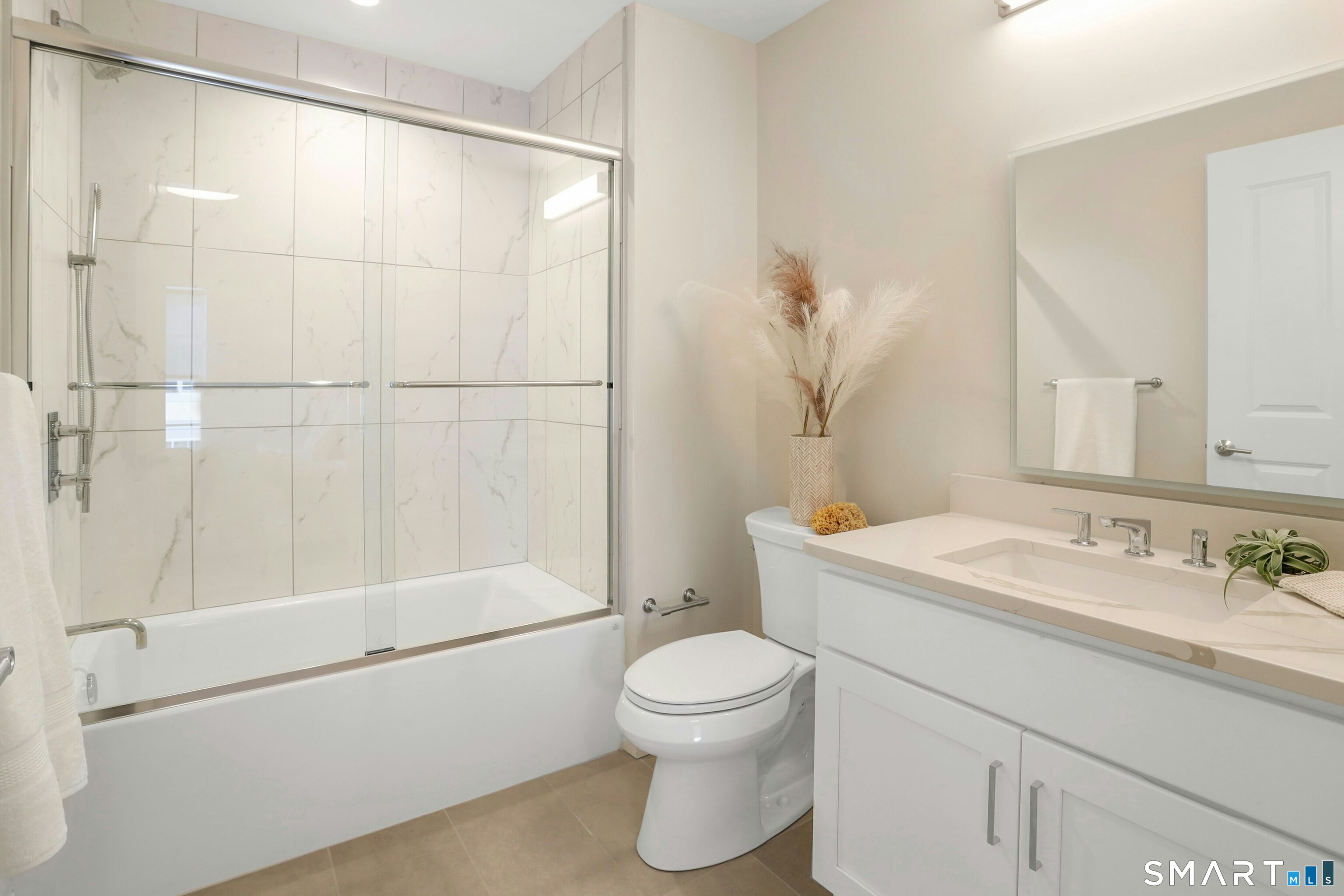 440 Heights Road Unit: 305