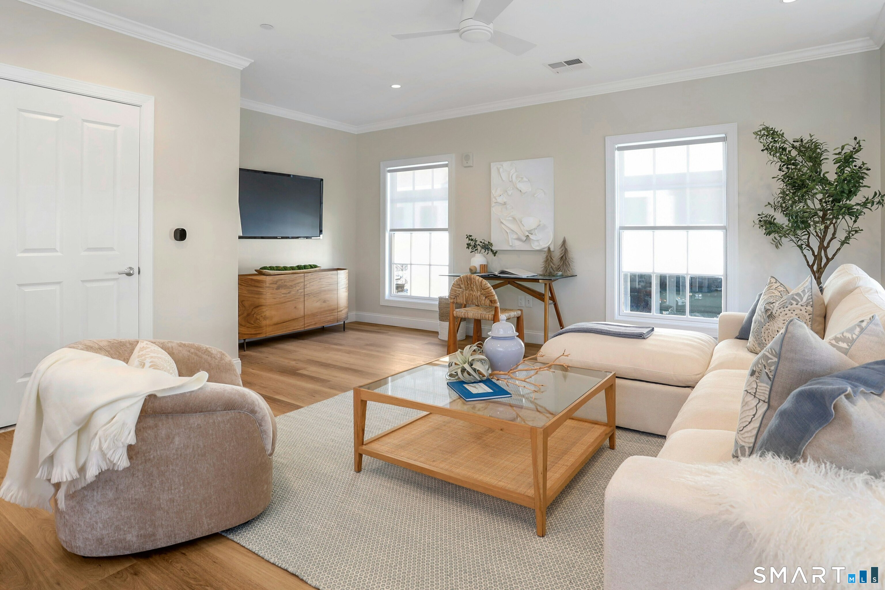 340 Heights Road Unit: 305