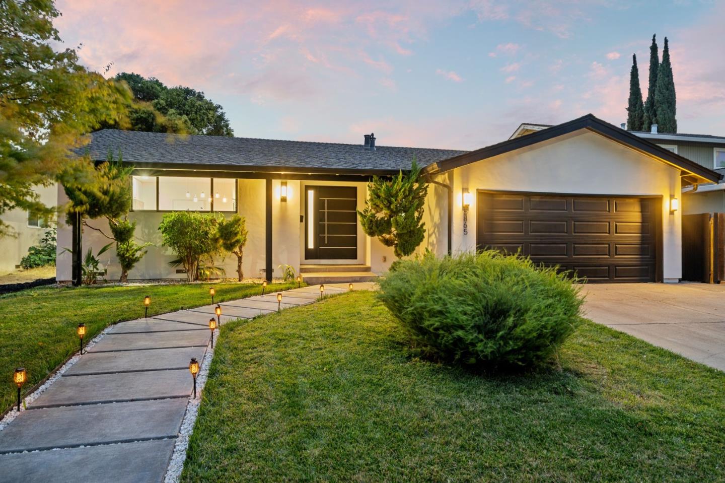 5865 Paddon Circle
