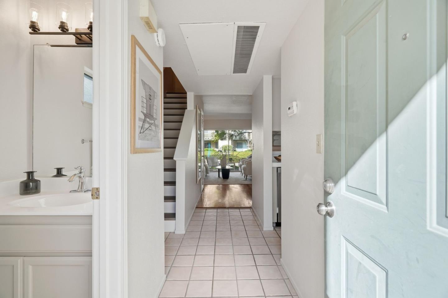 1045 Summershore Court