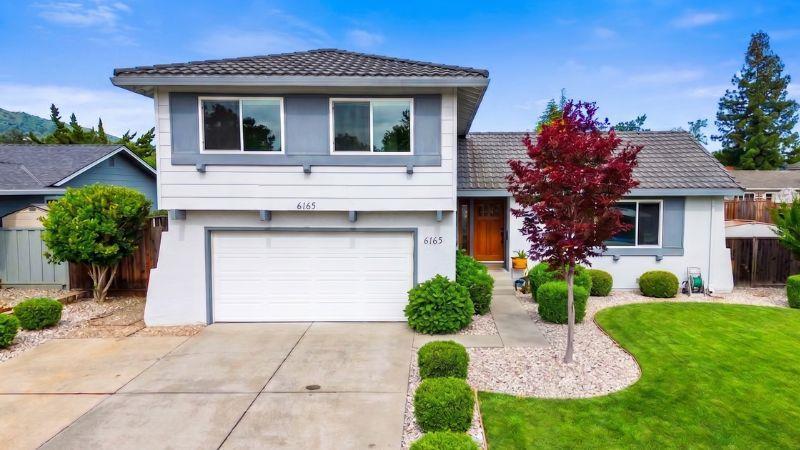 6165 Calle Del Conejo