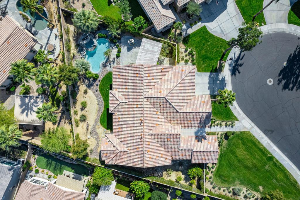 81207 Santa Rosa Court