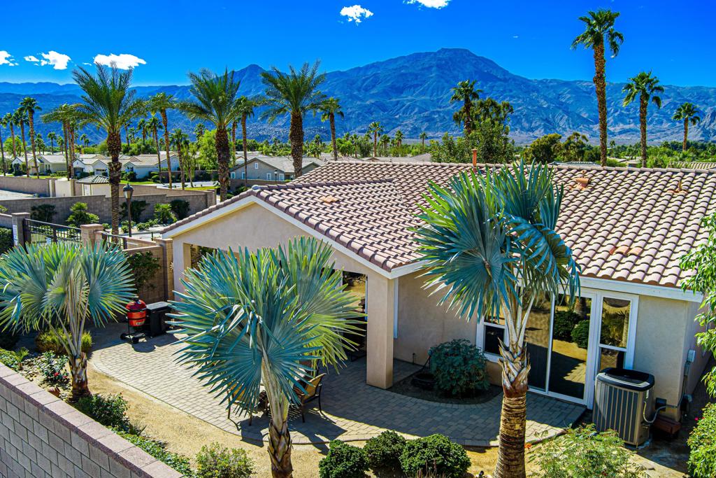 60328 Desert Shadows Drive