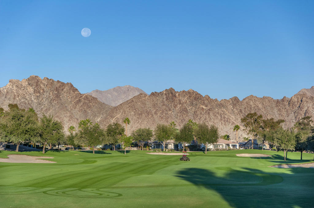 60477 Desert Shadows Drive