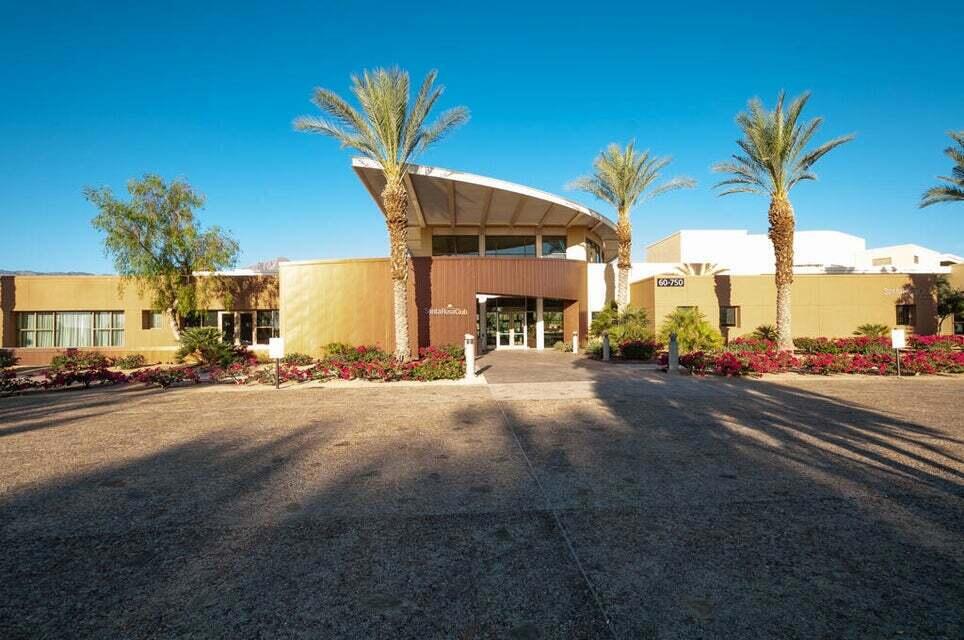 60477 Desert Shadows Drive