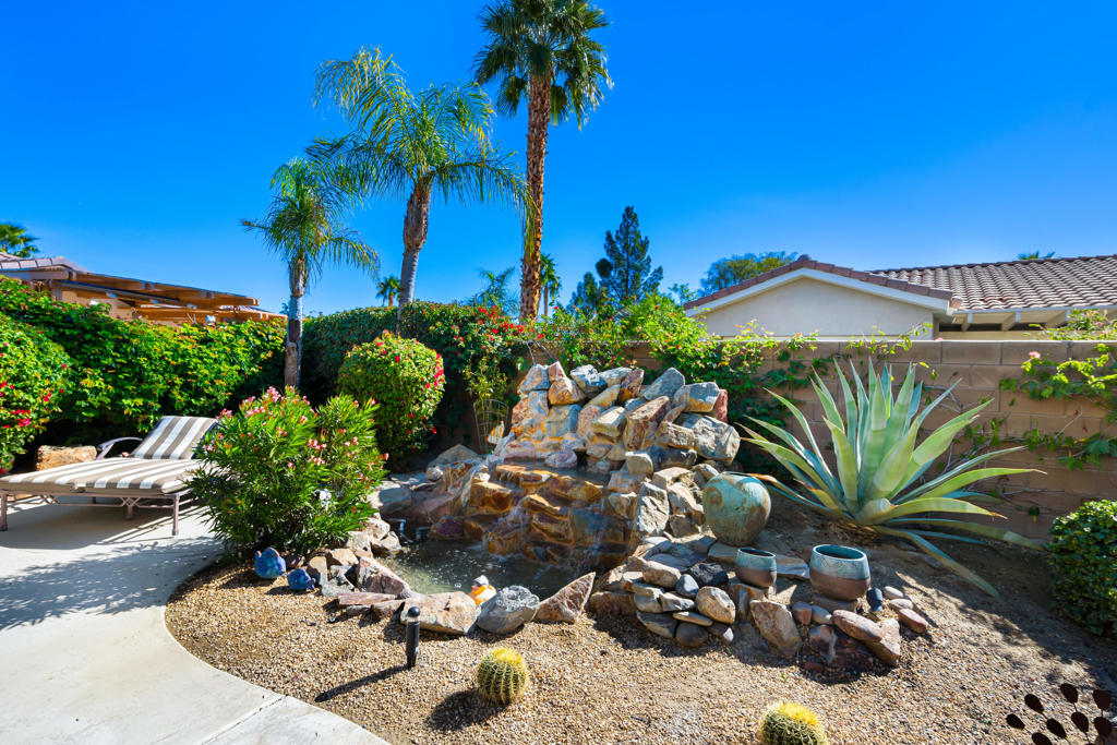 60200 Wishbone Court