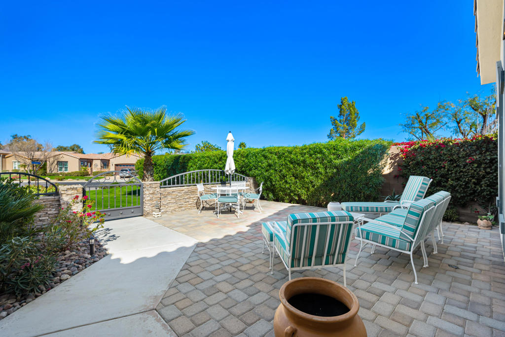 60200 Wishbone Court