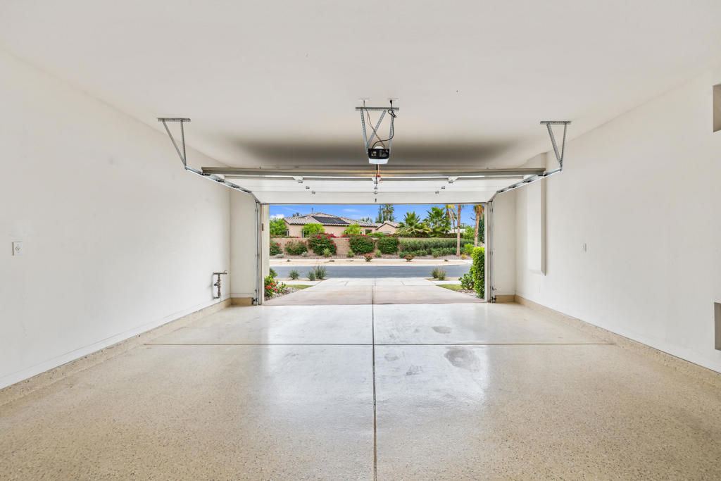 81931 Prism Drive