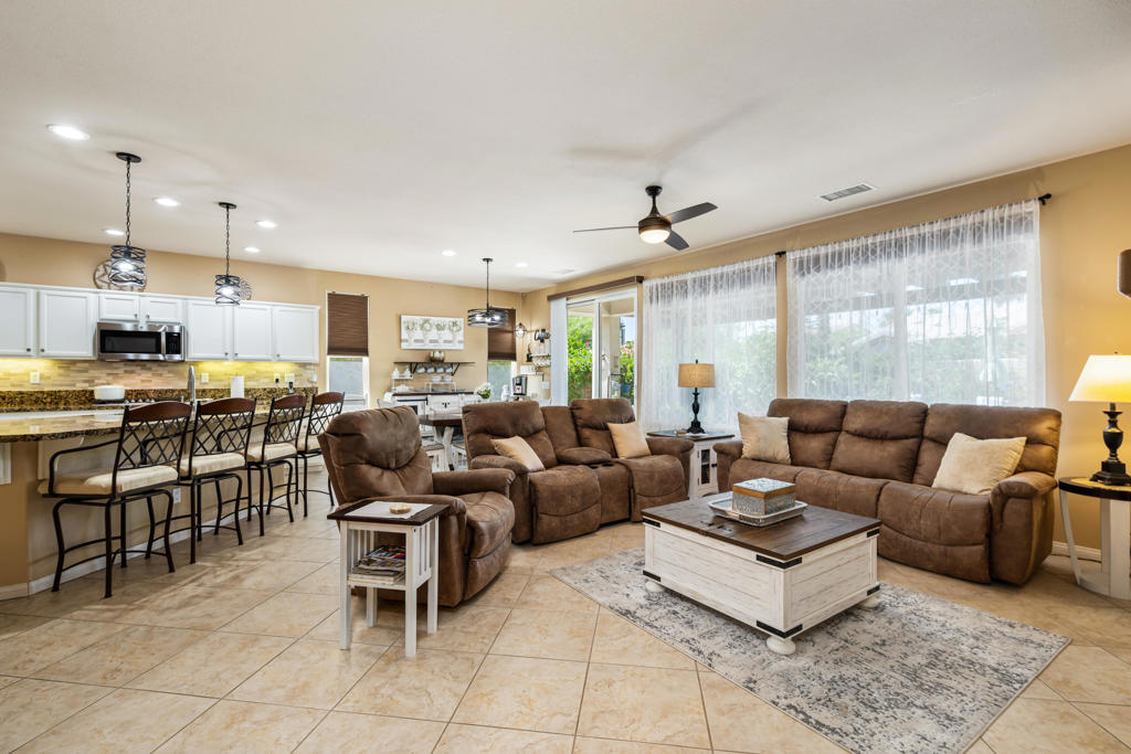 81434 Joshua Tree Court