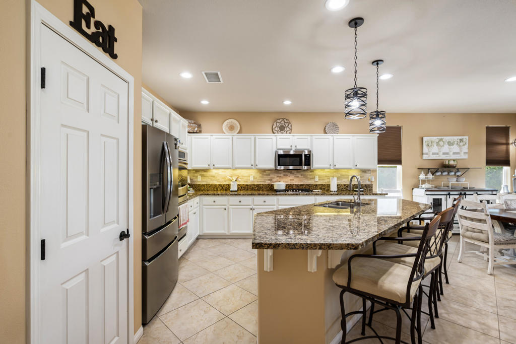 81434 Joshua Tree Court
