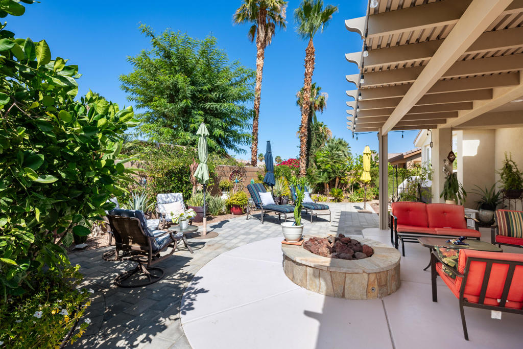 81434 Joshua Tree Court