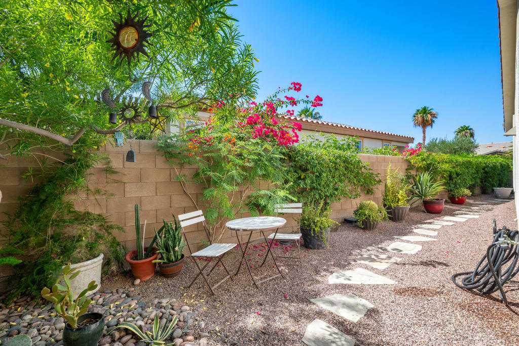 81434 Joshua Tree Court