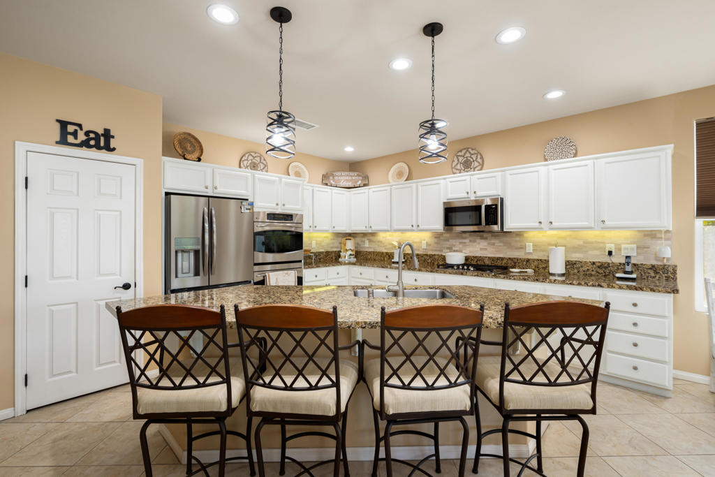 81434 Joshua Tree Court