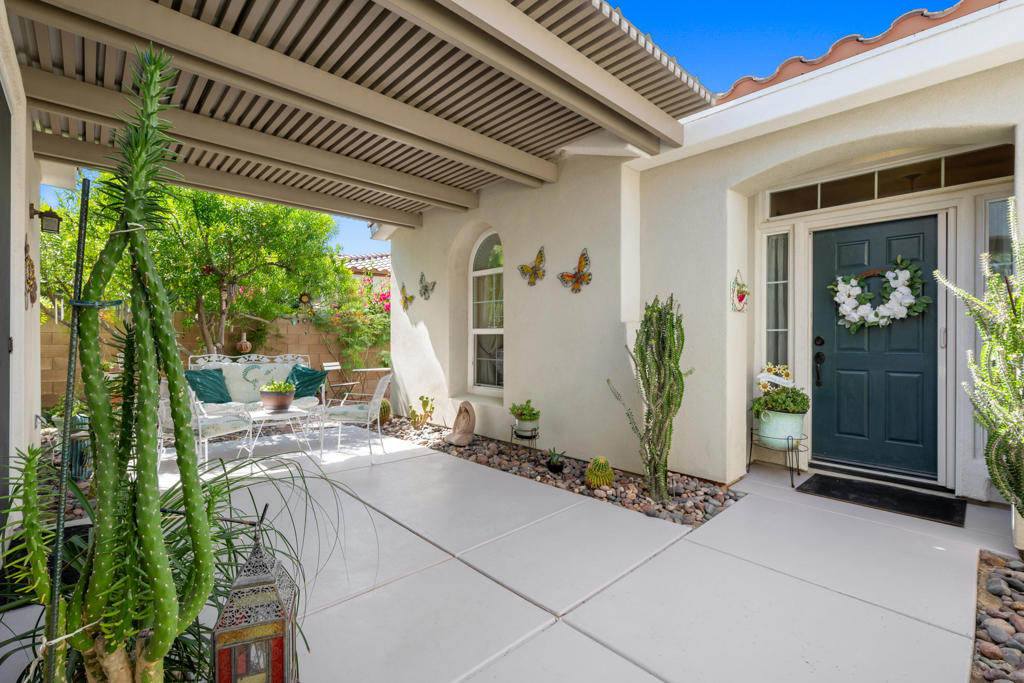 81434 Joshua Tree Court
