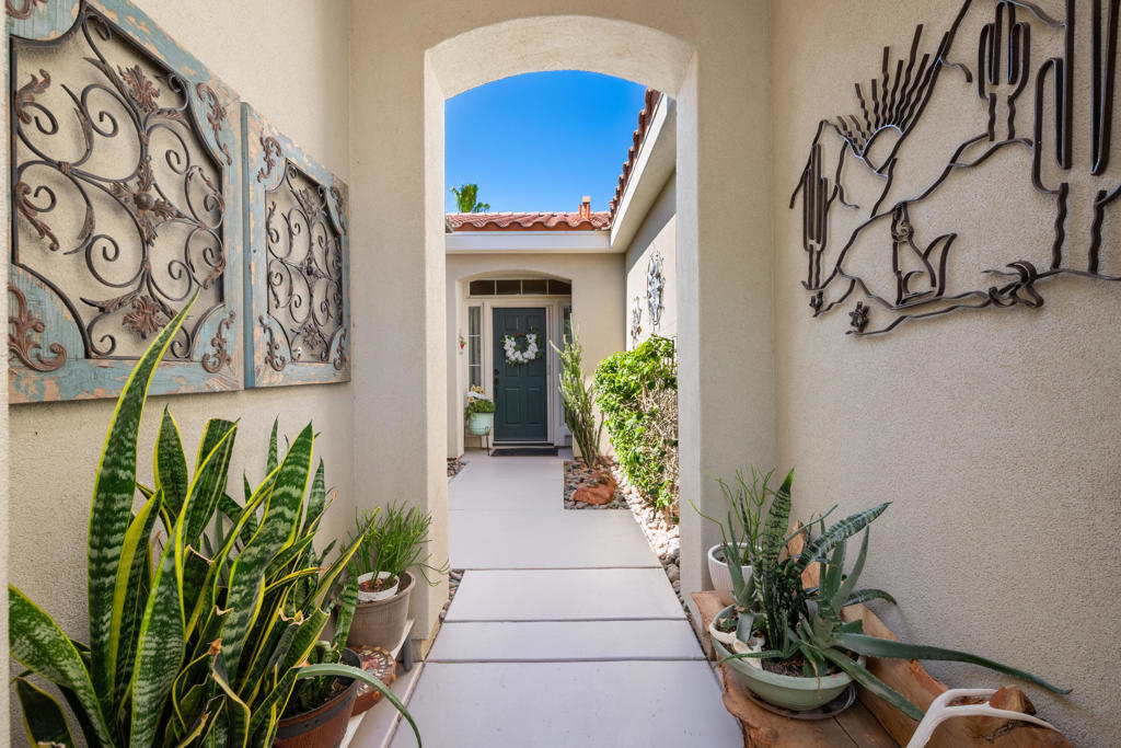 81434 Joshua Tree Court