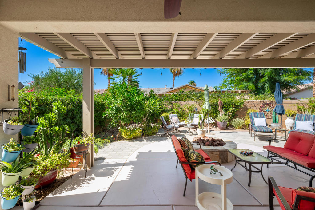 81434 Joshua Tree Court